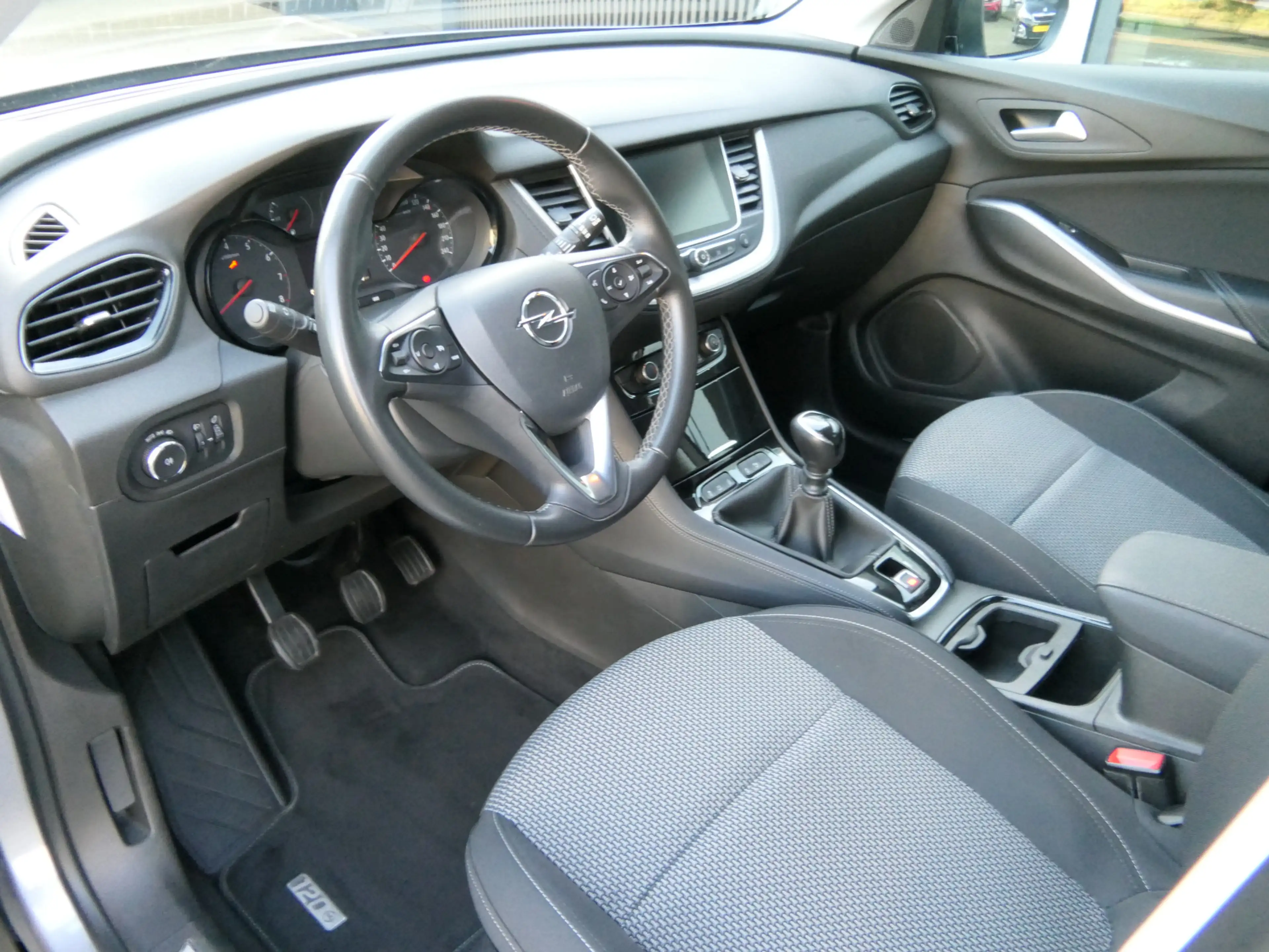 Opel Grandland X 1.2 Turbo 120 Jaar Edition | Trekhaak — photo 3
