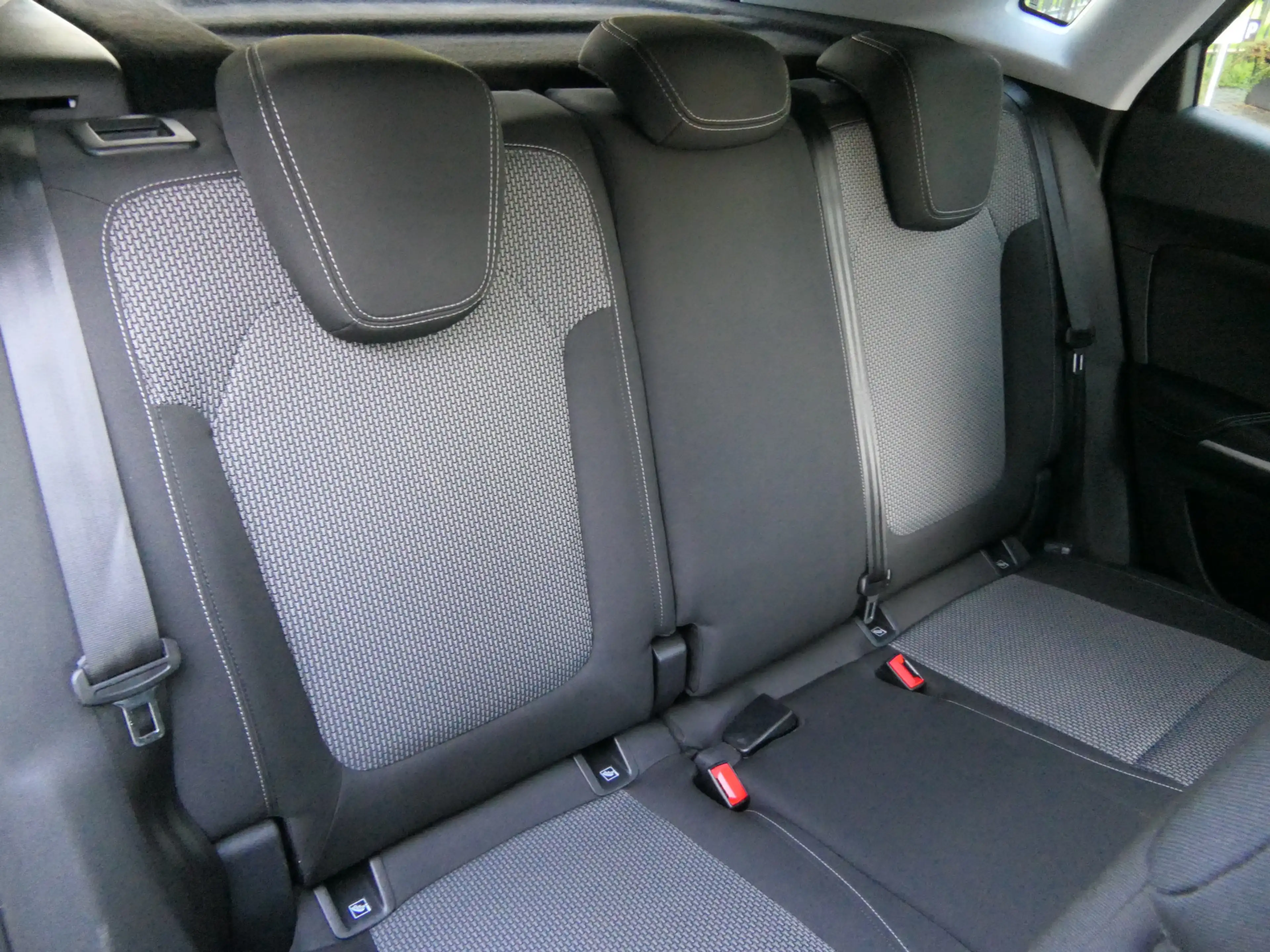 Opel Grandland X 1.2 Turbo 120 Jaar Edition | Trekhaak — photo 18