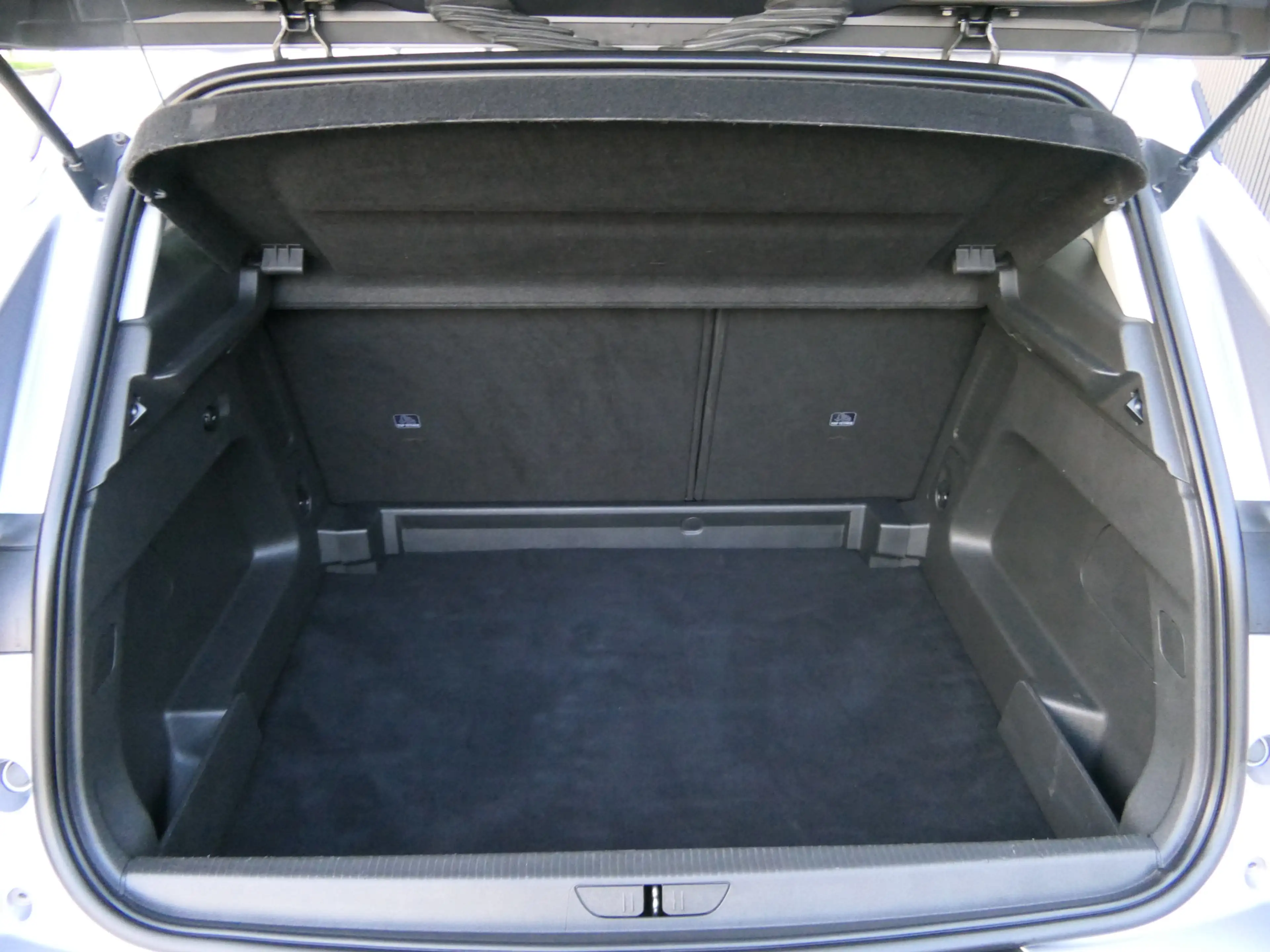 Opel Grandland X 1.2 Turbo 120 Jaar Edition | Trekhaak — photo 20