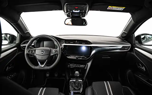 Opel Corsa view 10
