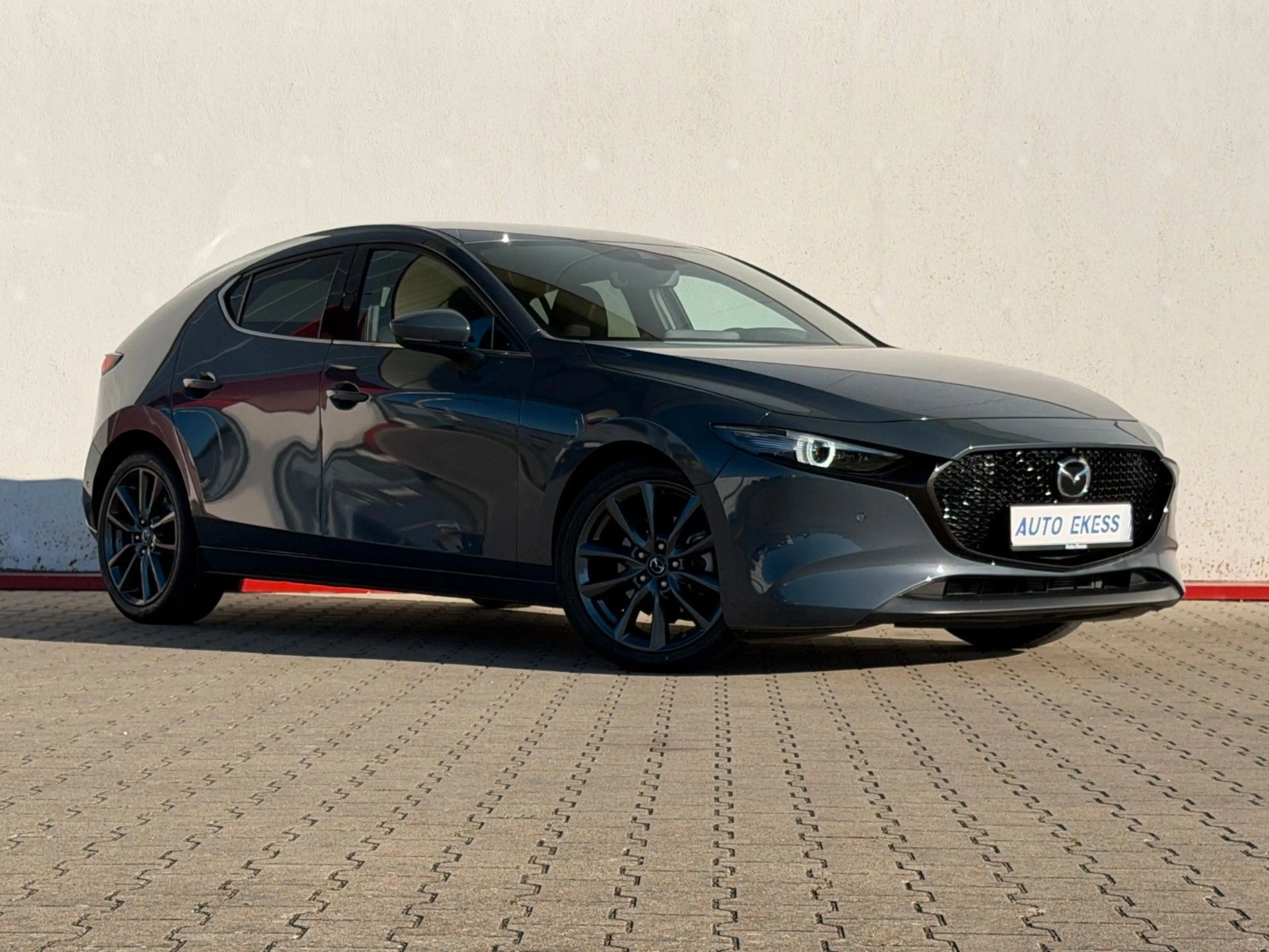 Mazda 3 Lim. Selection BOSE*ACC*360 KAMERA*HuD*DAB*