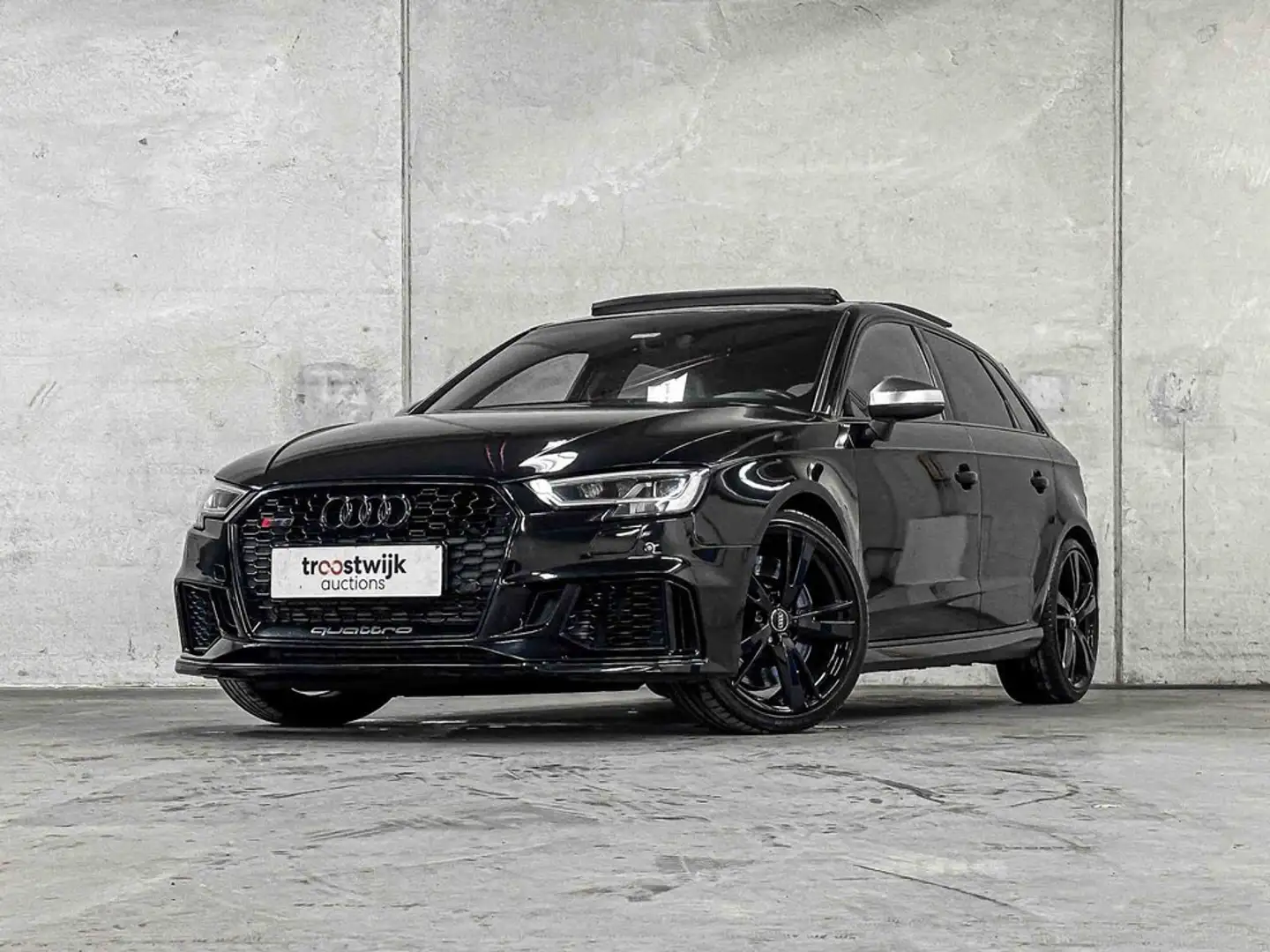 Audi RS3 2.5 TFSI RS3 quattro crna - 1