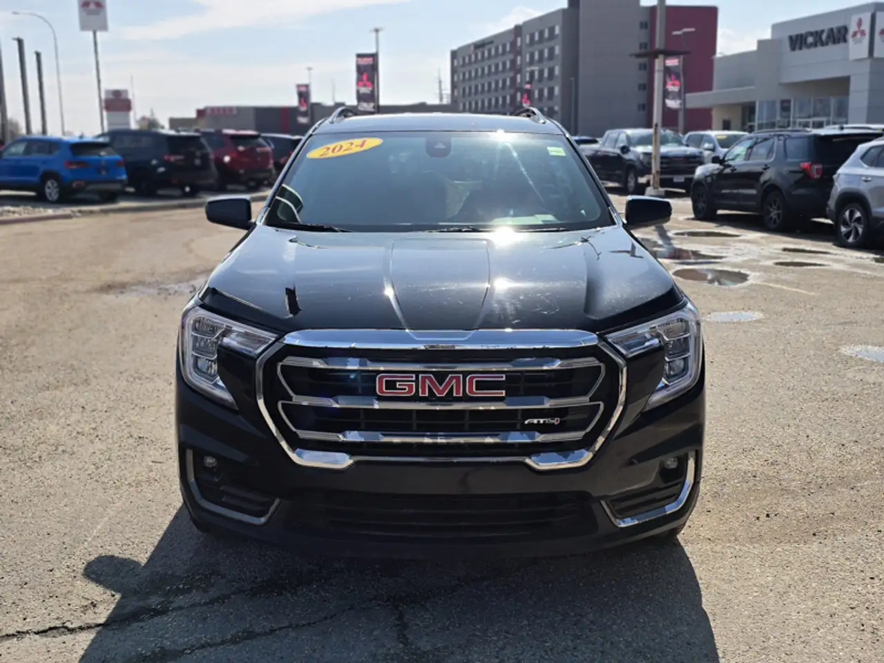 GMC Terrain photo GMC Terrain