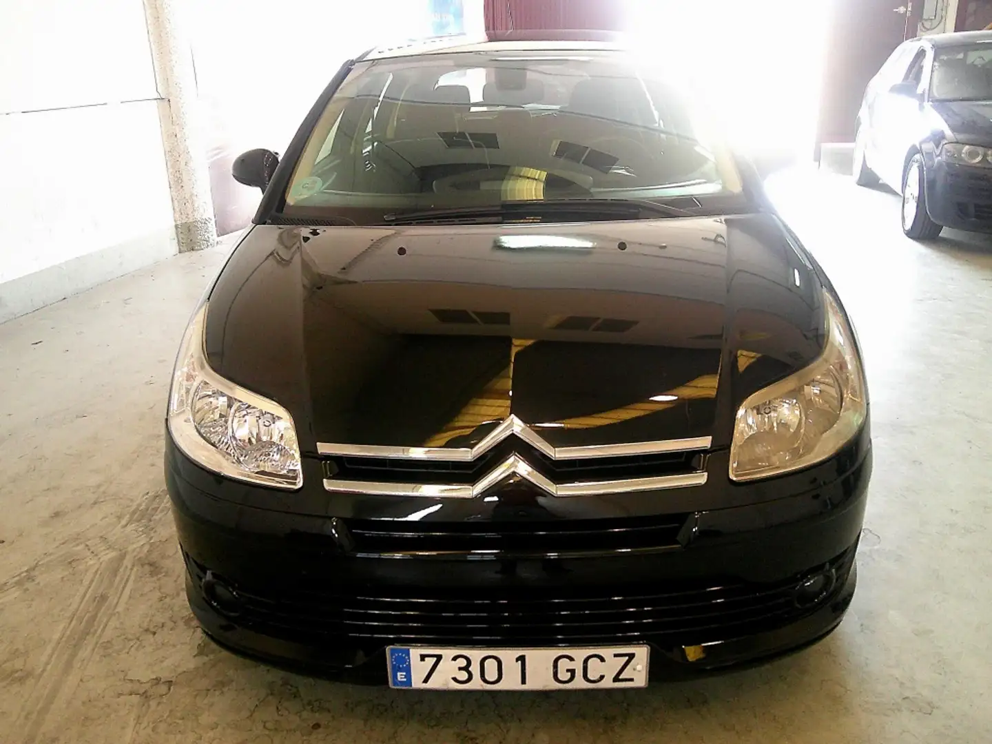 Citroen C4 1.4i 16v LX Noir - 2