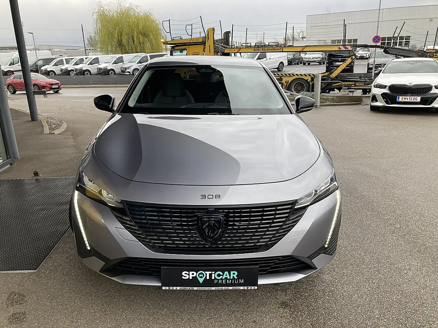 Peugeot 308 SW Hybrid 145 e-DSC6 Allure!NAVI,KAMERA,LED,TOP! Grau - 2