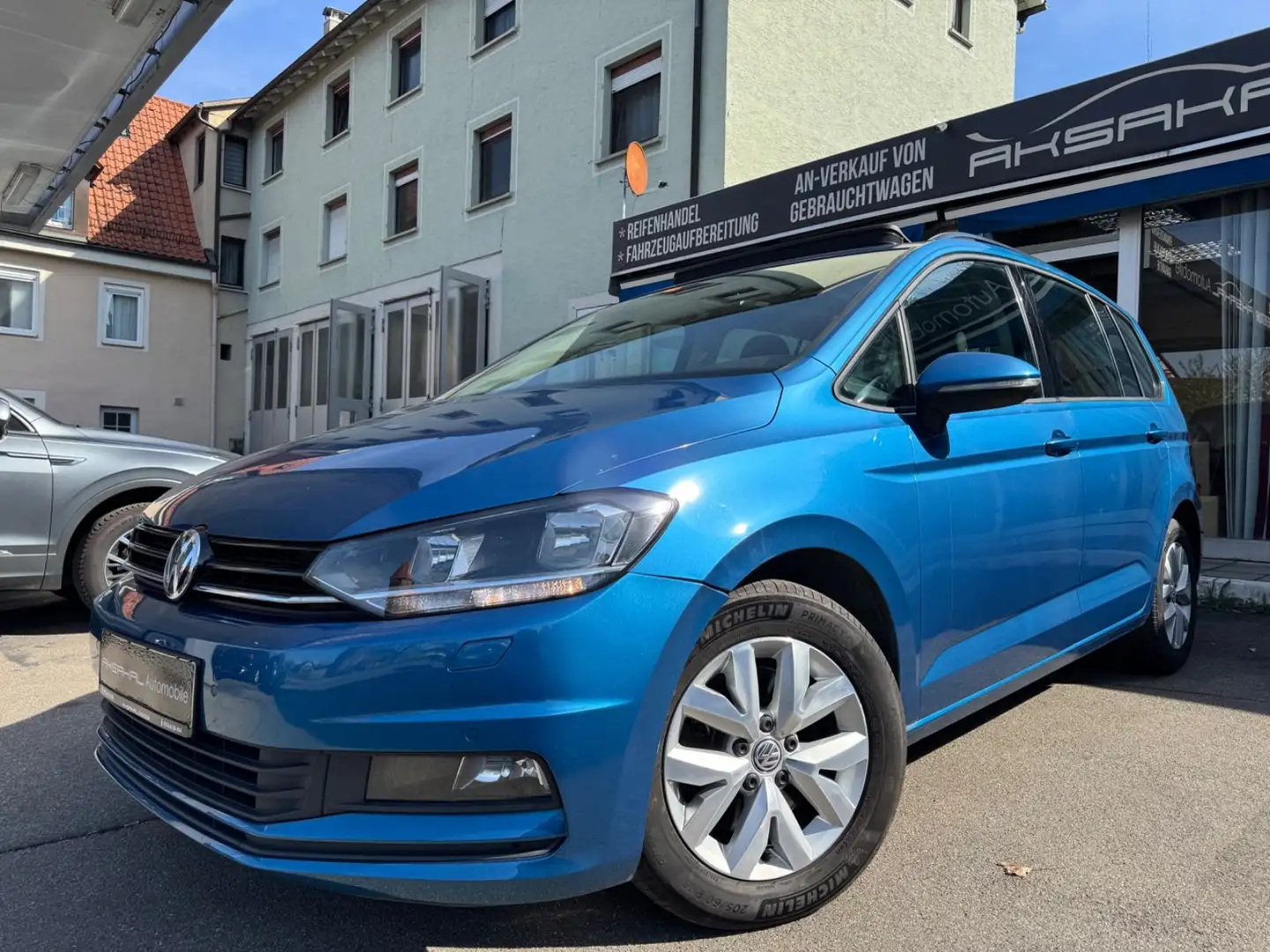Volkswagen Touran BMT/Start-Stopp*Panoramadach*7 Sitzer*AHK Bleu - 1