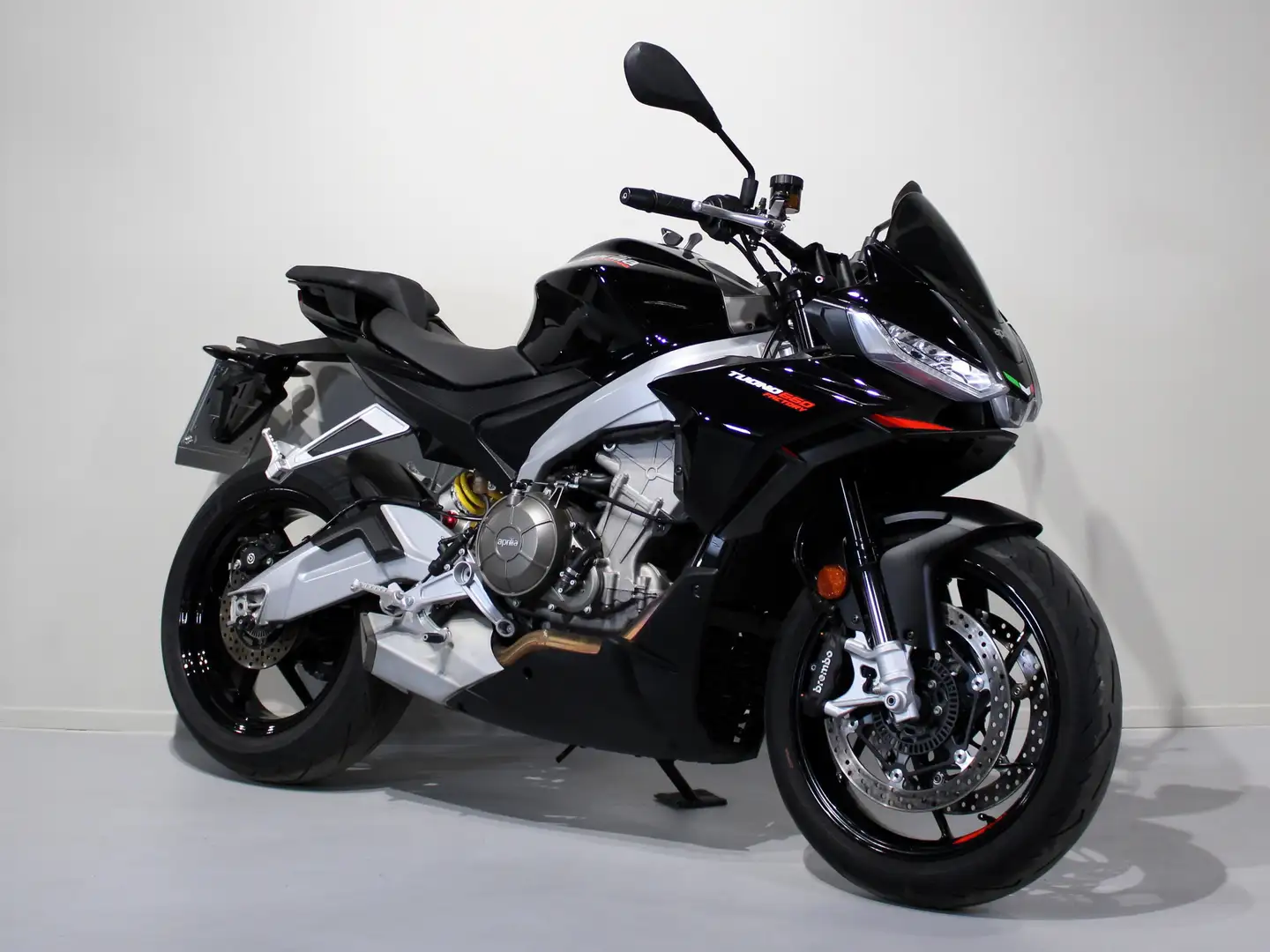 Aprilia Tuono 660 Factory - 2