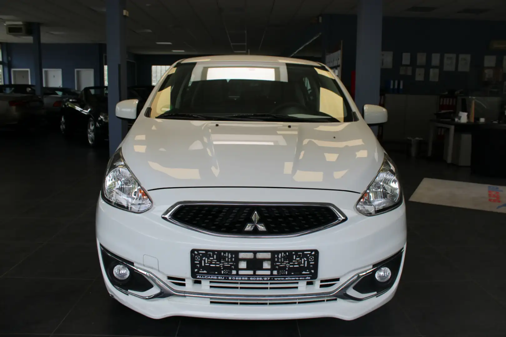 Mitsubishi Space Star 1.0 Weiß - 2