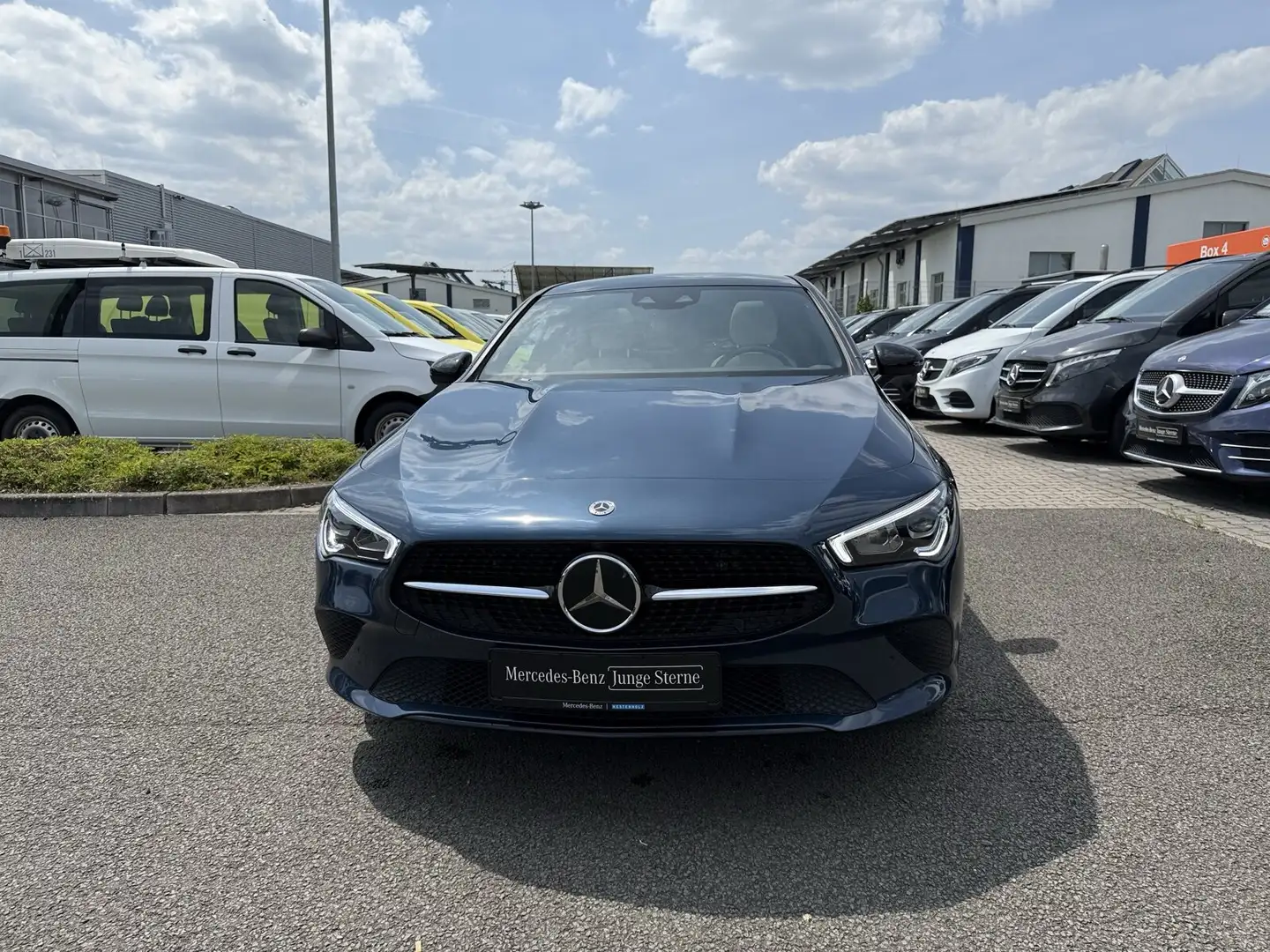 Mercedes-Benz CLA 250 CLA 250 e SB PROGRESSIVE+DISTRO+PANO+360°+NIGHT Blau - 2