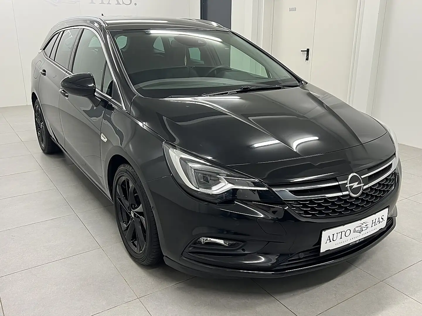 Opel Astra ST 1,6 CDTI Innovation S/S *Vollleder*Top Austa... Schwarz - 1