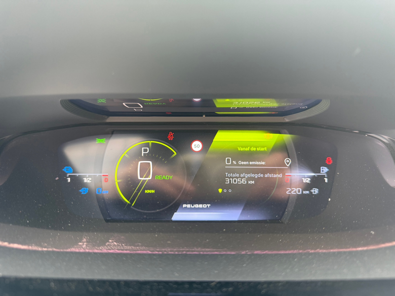 Peugeot 408 1.6 HYBRID 225PK EAT8 GT Plug-in SOH 100% — photo 12