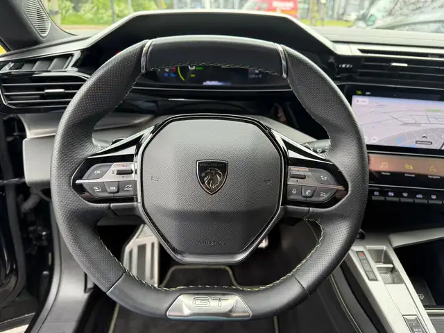 Peugeot 408 view 9