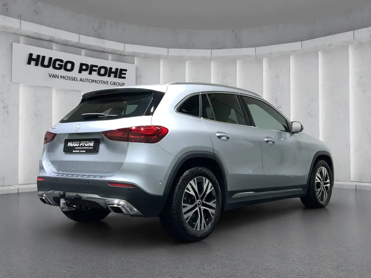 Mercedes-Benz GLA 200 Progressive (EURO 6e) 4
