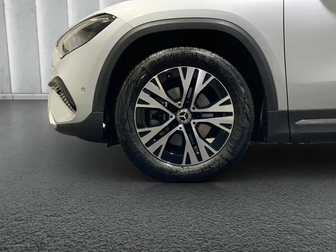 Mercedes-Benz GLA 200 Progressive (EURO 6e) 8