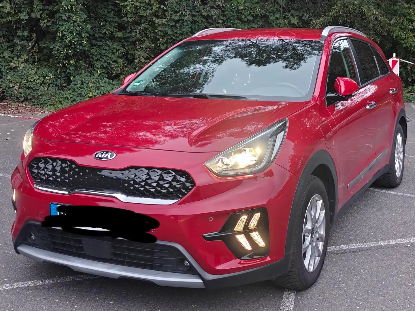 Kia Niro Niro 1.6 GDI HEV 2WD OPF Aut. Spirit Rot - 1