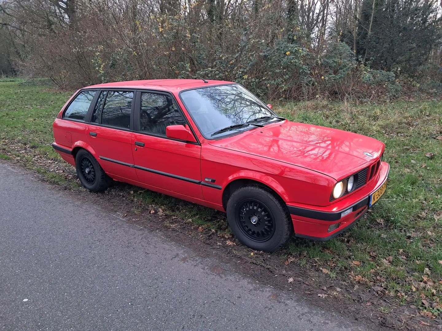 BMW 318 318i Touring automaat Rouge - 2