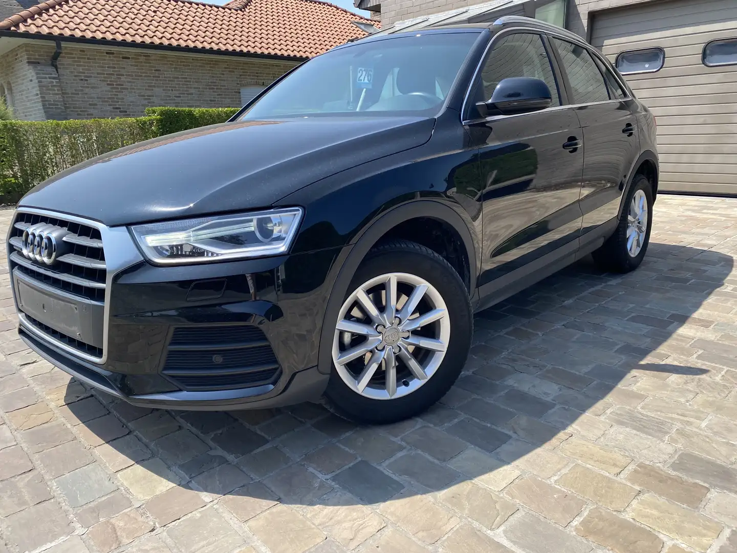 Audi Q3 2.0 TDI quattroS tronic sport Noir - 1