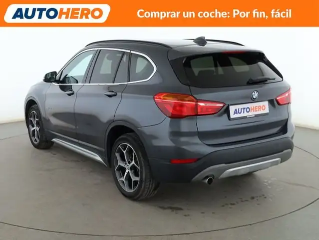 BMW X1 view 4