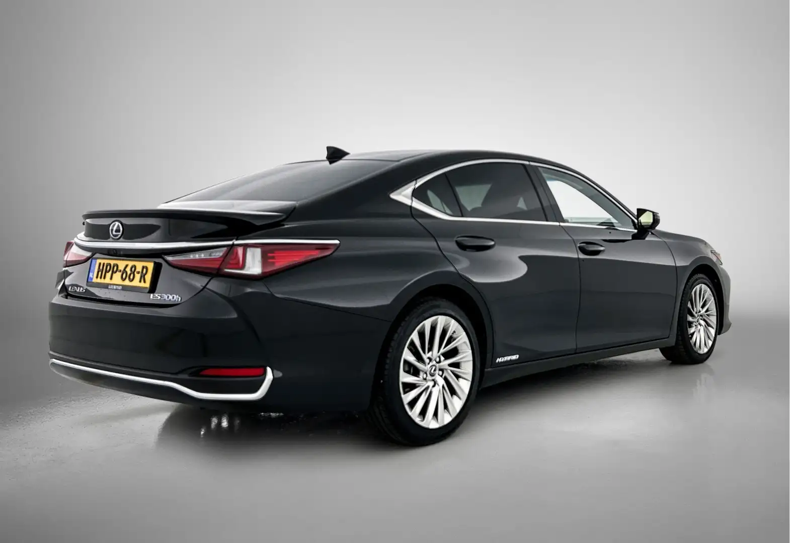 Lexus ES 300 300h President Line Limited | Mark Levinson | Stoe Noir - 2