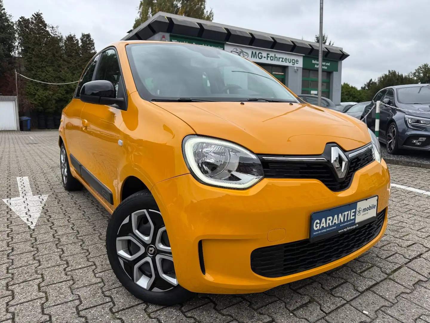 Renault Twingo Equilibre Electric 1-HD MwSt. SOH 92 % Orange - 1