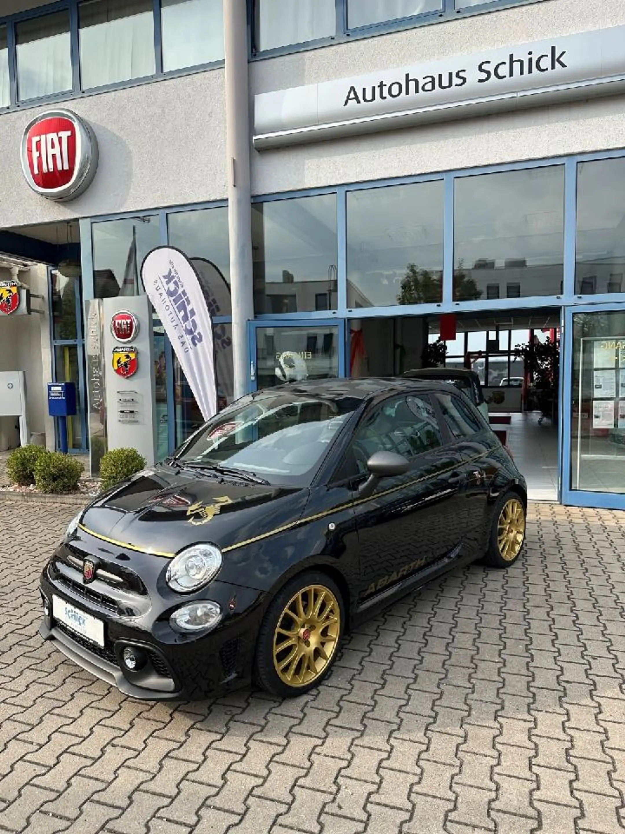 Abarth 500 595 Scorpioneoro — photo 3