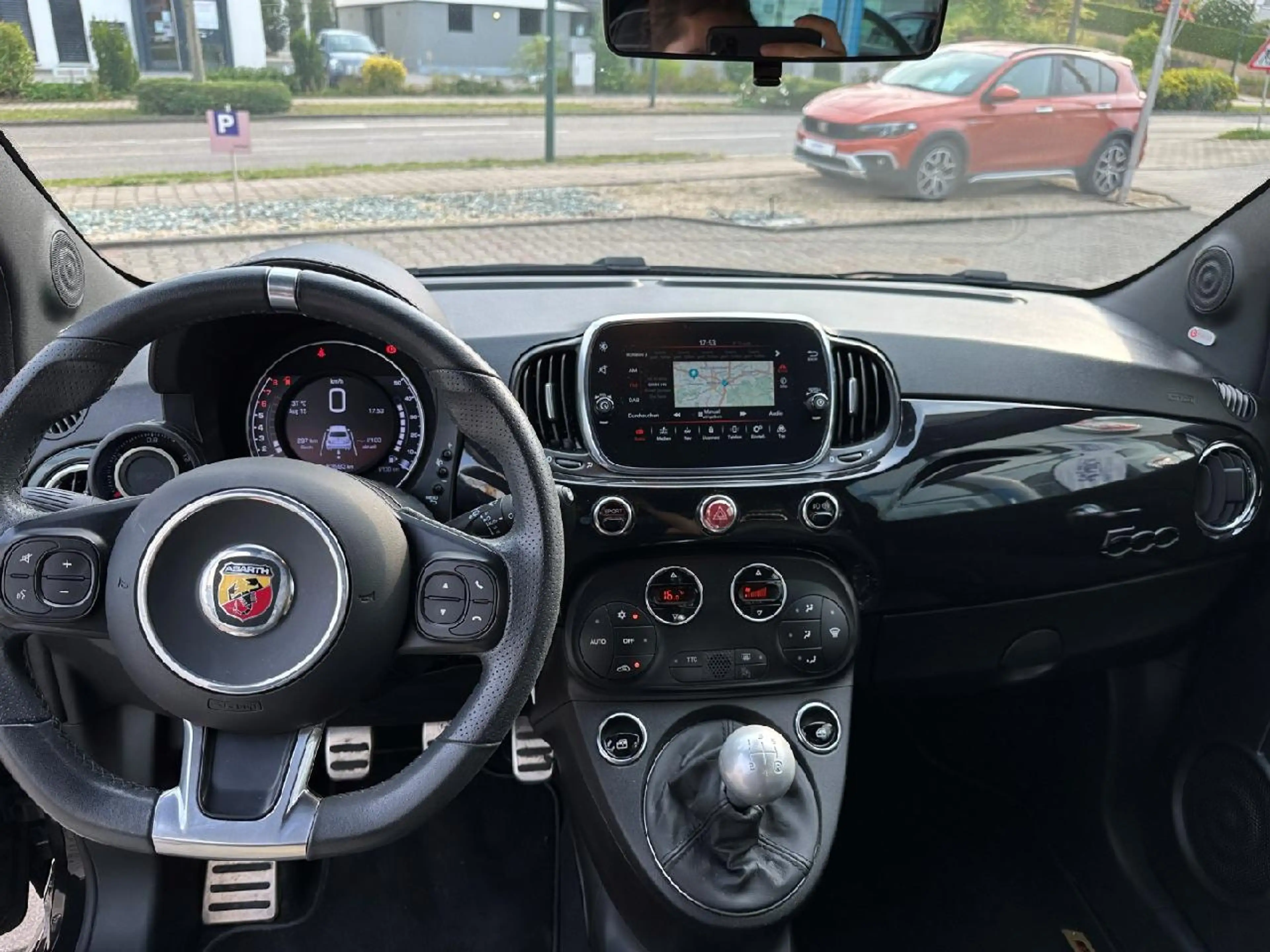 Abarth 500 595 Scorpioneoro — photo 8