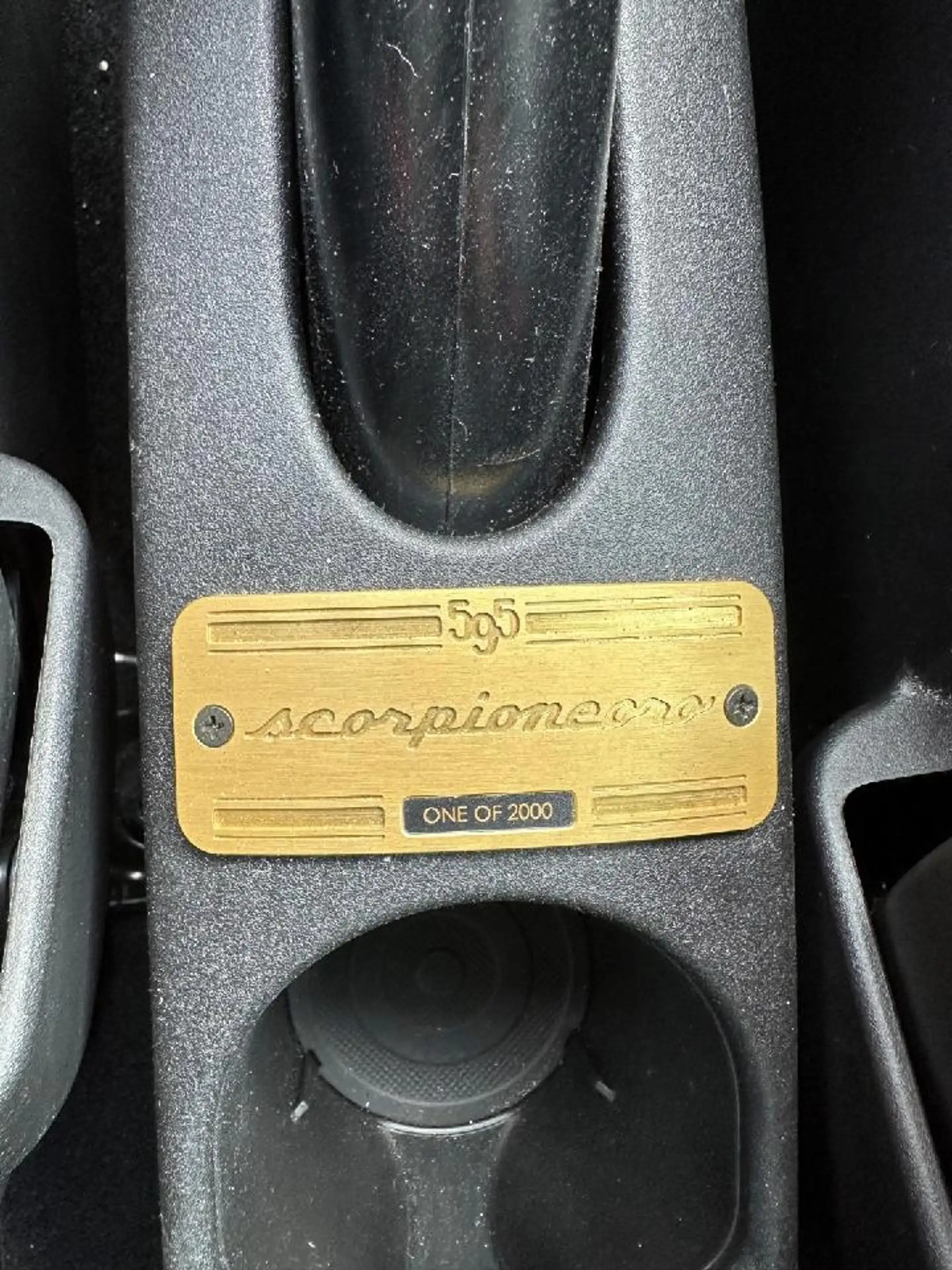 Abarth 500 595 Scorpioneoro — photo 6