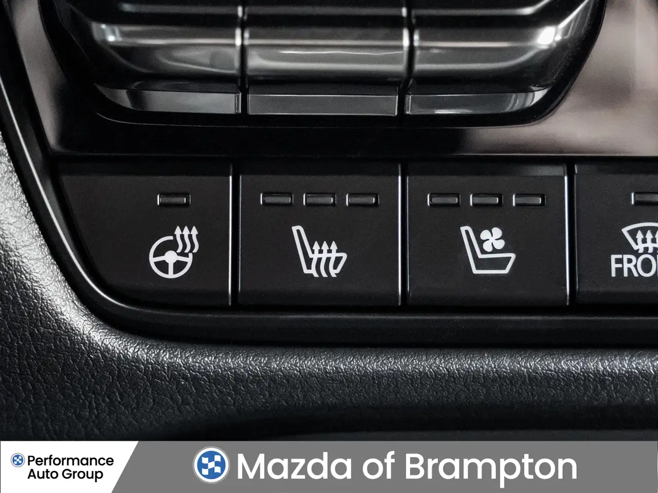 Mazda CX-90 PHEV снимка Mazda CX-90 PHEV