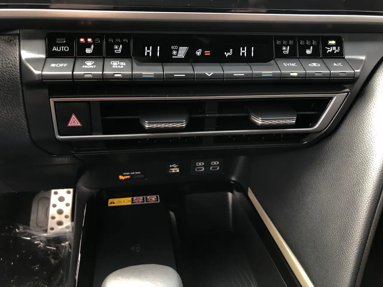 Toyota Camry снимка Toyota Camry