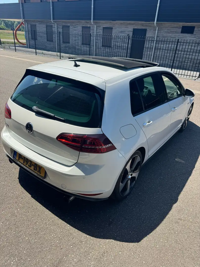 Volkswagen Golf 2.0 TSI GTI panorma xenon Wit - 2
