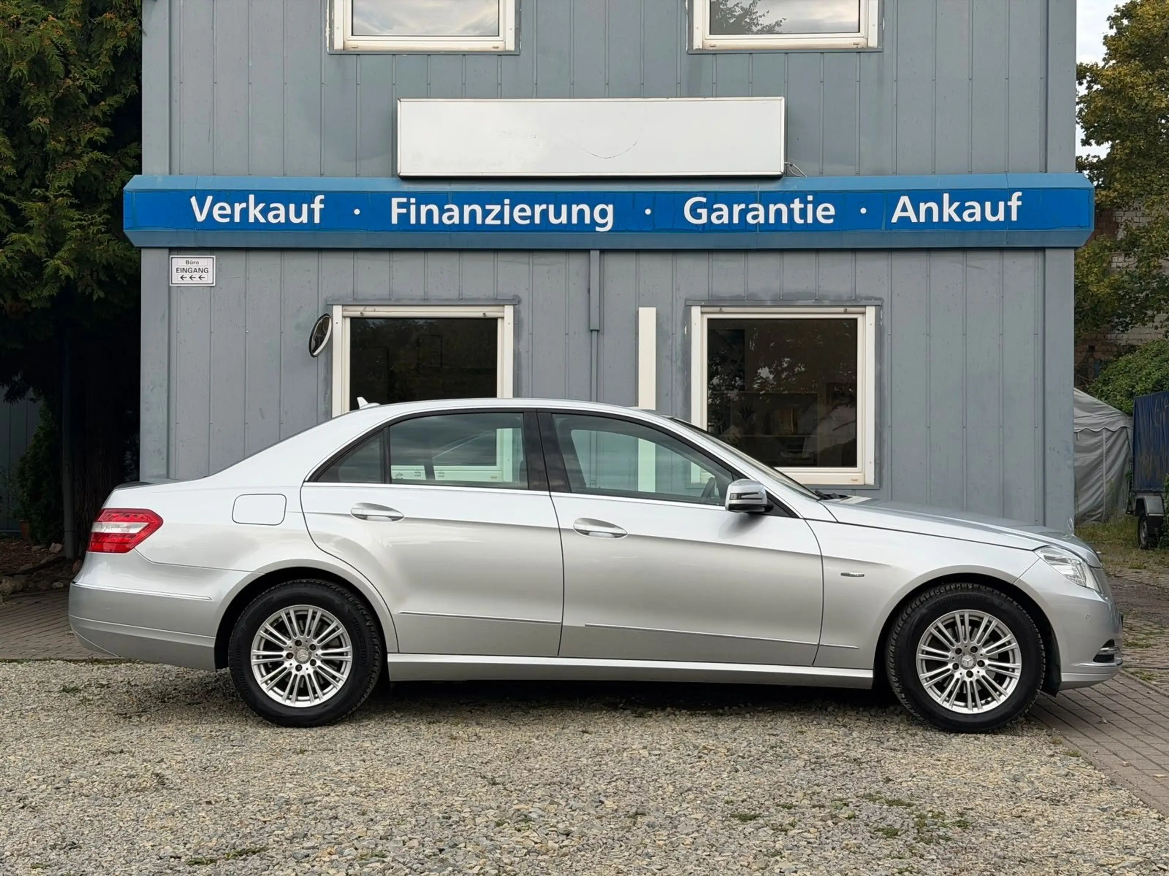 Mercedes-Benz E 220 CDI BlueEfficiency Elegance*ACC*PDC*Navi — photo 2