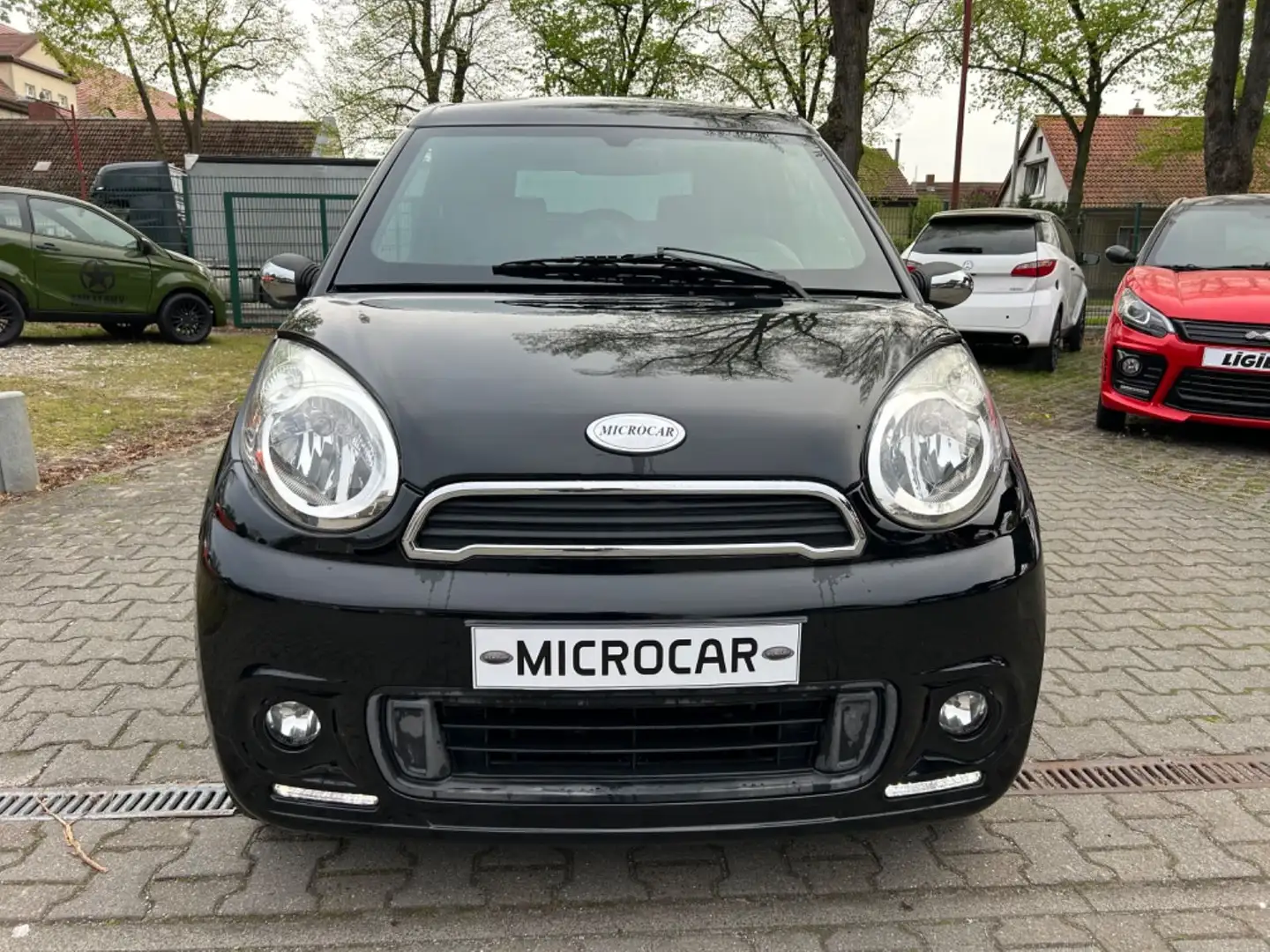 Microcar M8 DCI Automatik  Mopedauto L6e 45 km/h Schwarz - 2