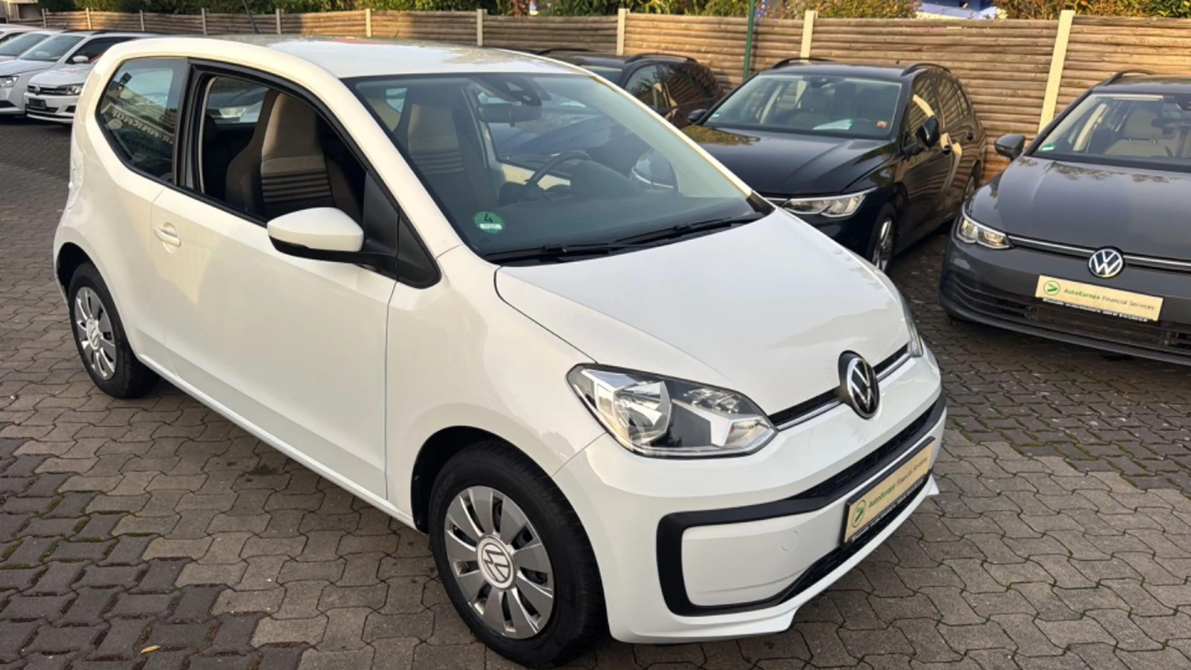 Volkswagen up! move up! — photo 3