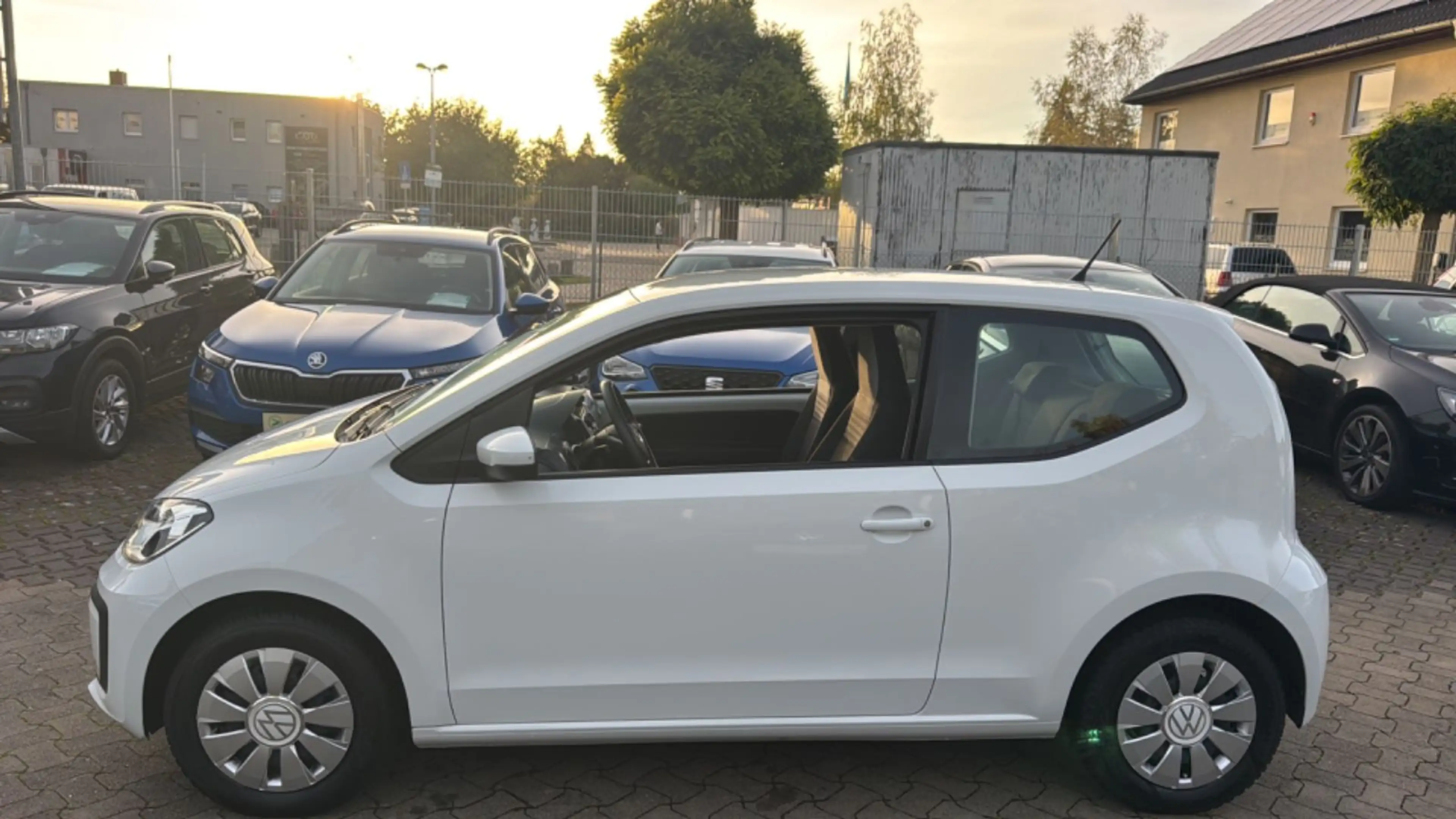 Volkswagen up! move up! — photo 8