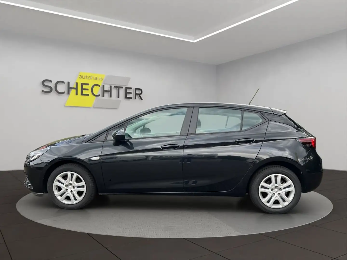 Opel Astra 1.4 Turbo Edition Schwarz - 2