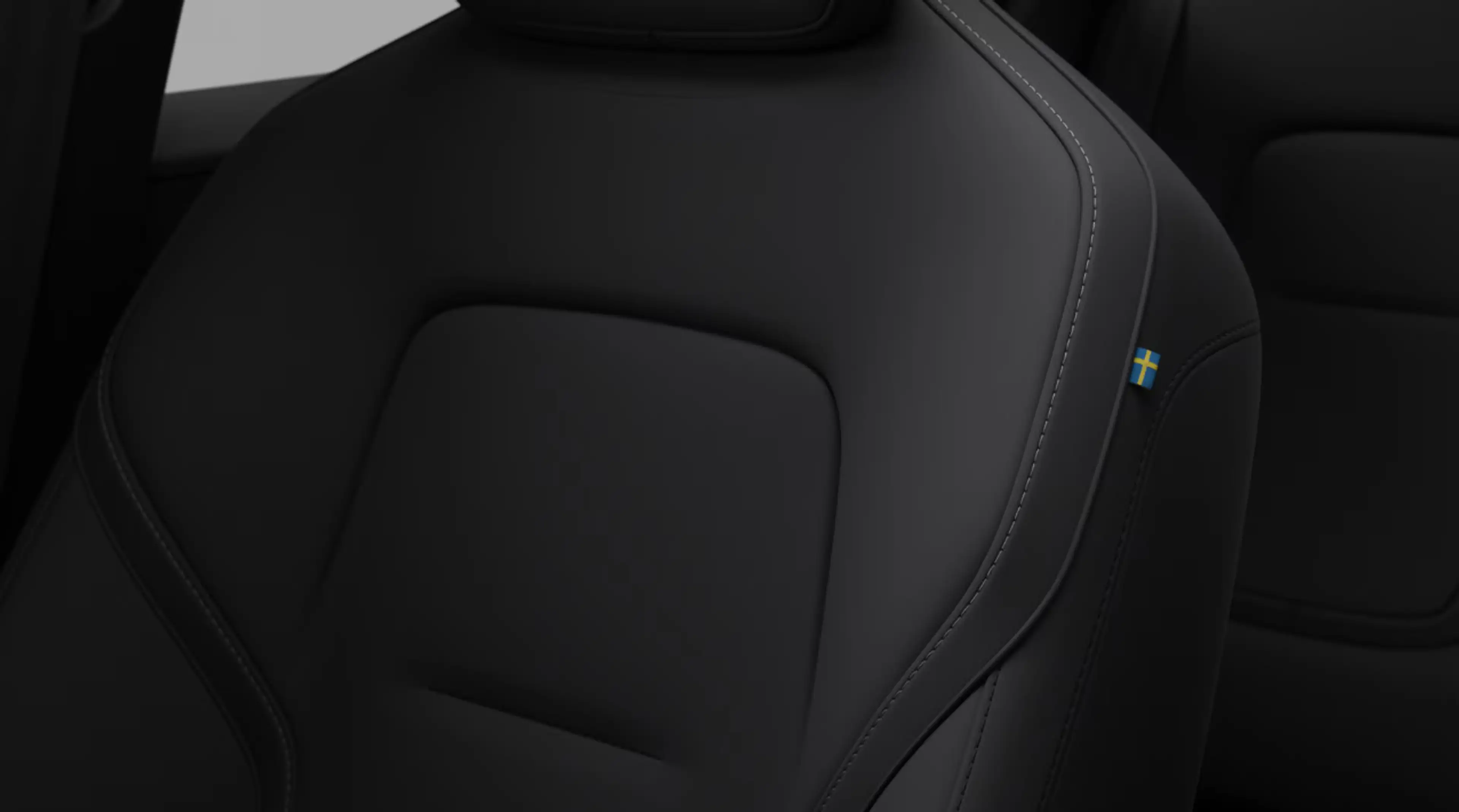 Volvo EX30 P5 Long Range Plus Black Edition Europa 69 kWh | B — photo 4