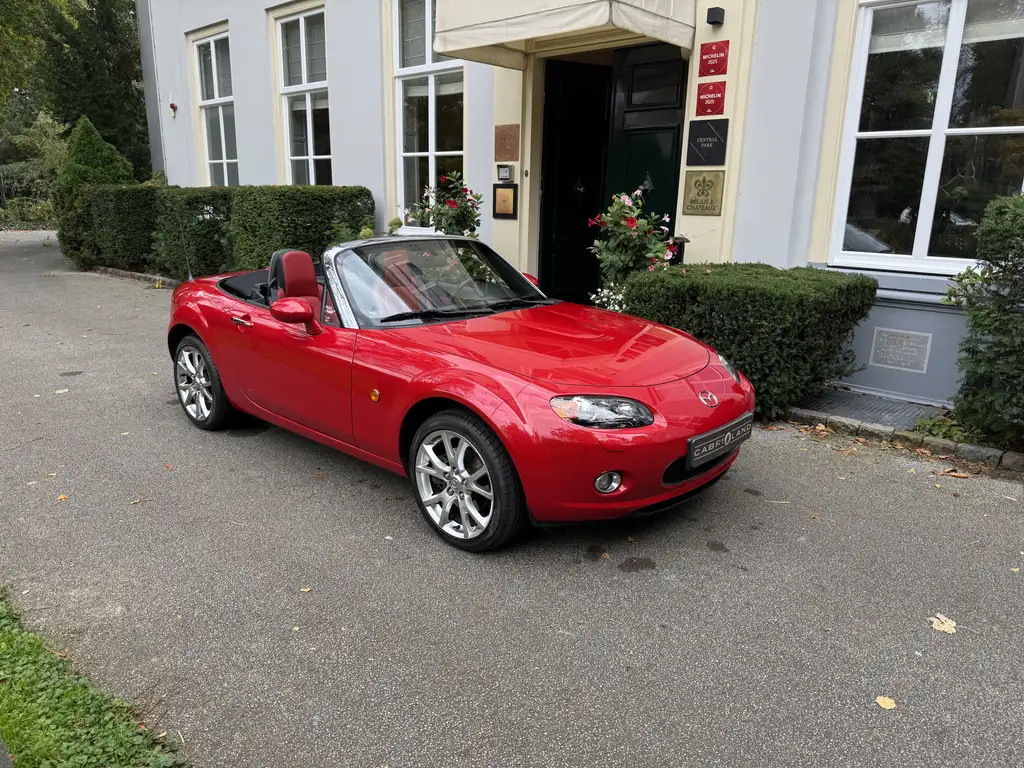 Mazda MX-5 2005 из Европы — купить под ключ