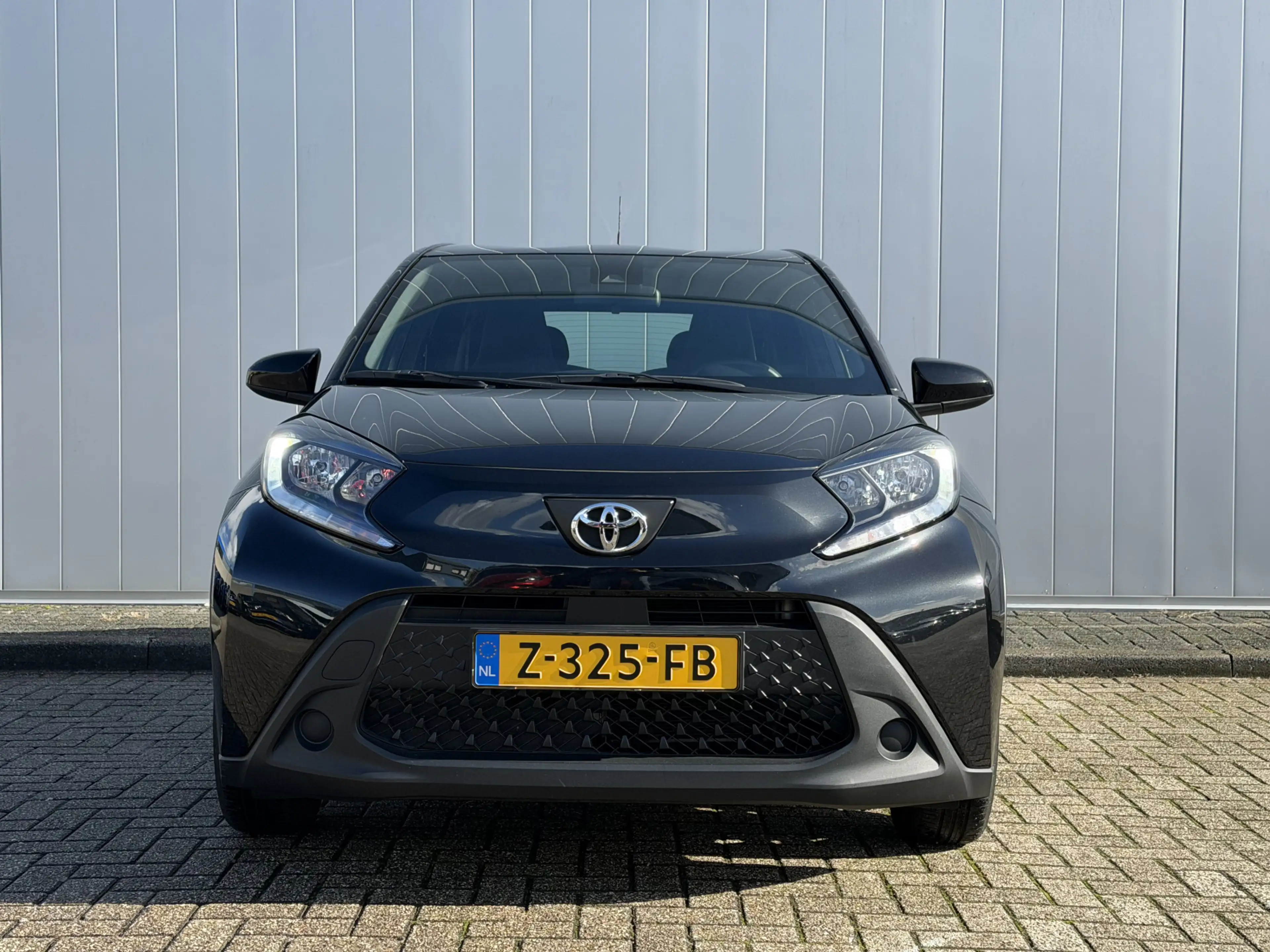 Toyota Aygo X 1.0 VVT-i MT Play Carplay Cruise Camera — photo 3