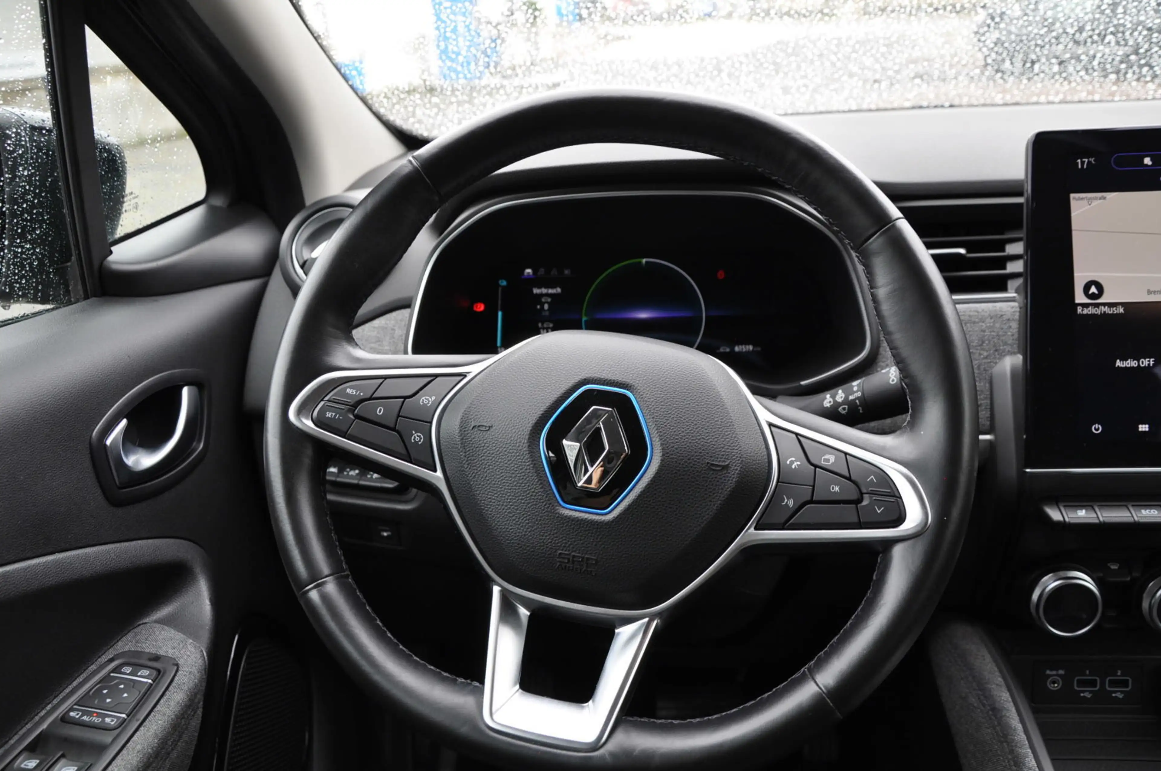 Renault ZOE Intens Z.E. 50 Batteriemiete *PDC*NAVI* — photo 14