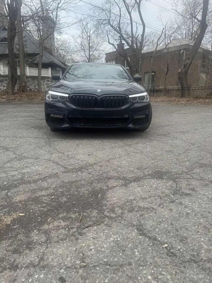 BMW 5 Series снимка BMW 5 Series
