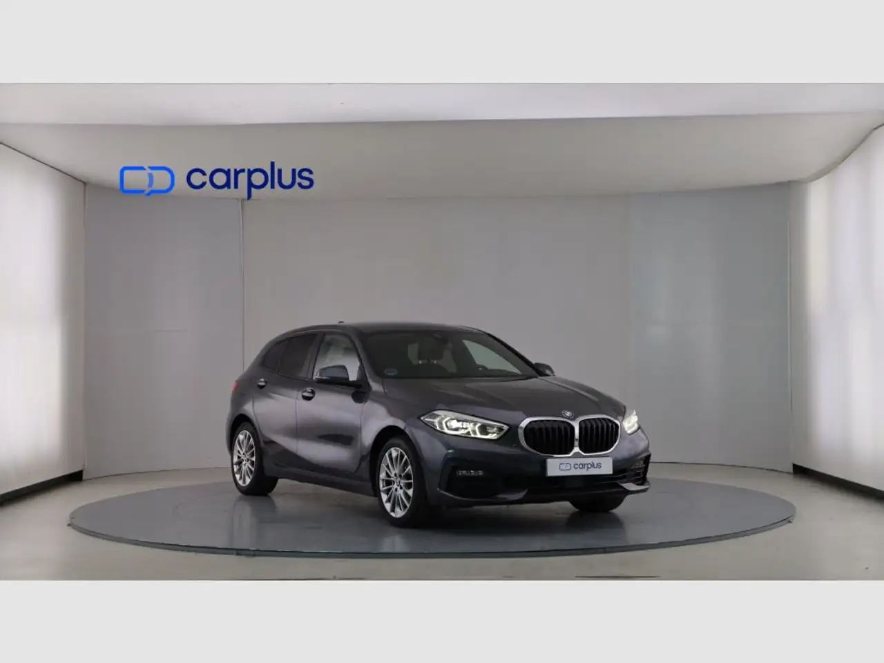 BMW 118
