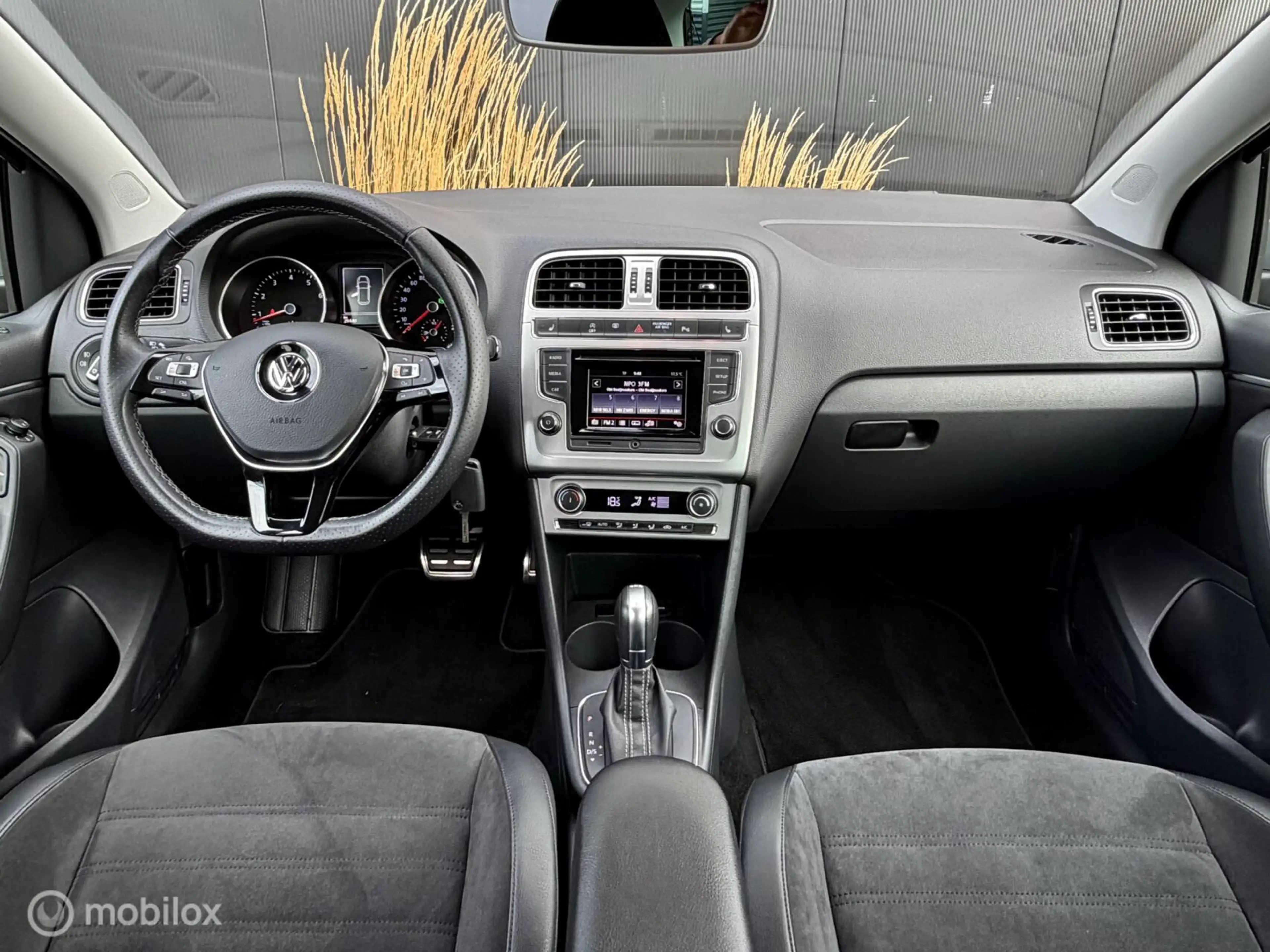 Volkswagen Polo Cross 1.2 TSI Automaat — photo 6