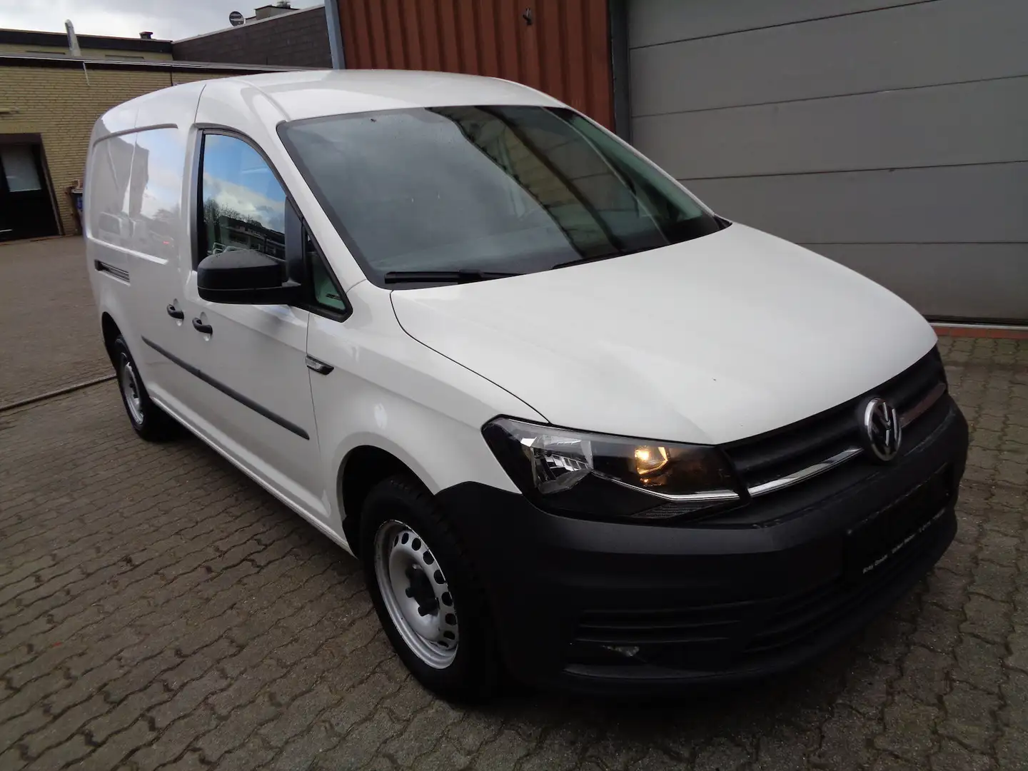 Volkswagen Caddy Maxi 2.0 TDI, DSG, Klimatr., Standheizung Weiß - 2