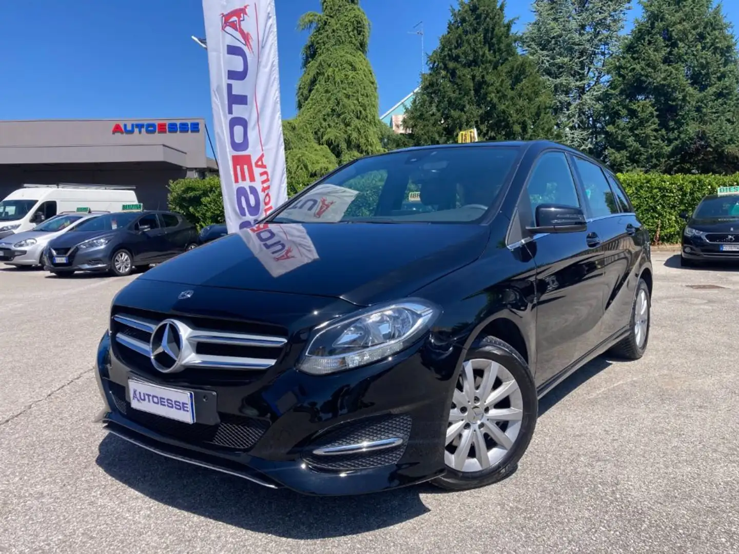 Mercedes-Benz B 180 d Automatic Executive Schwarz - 1