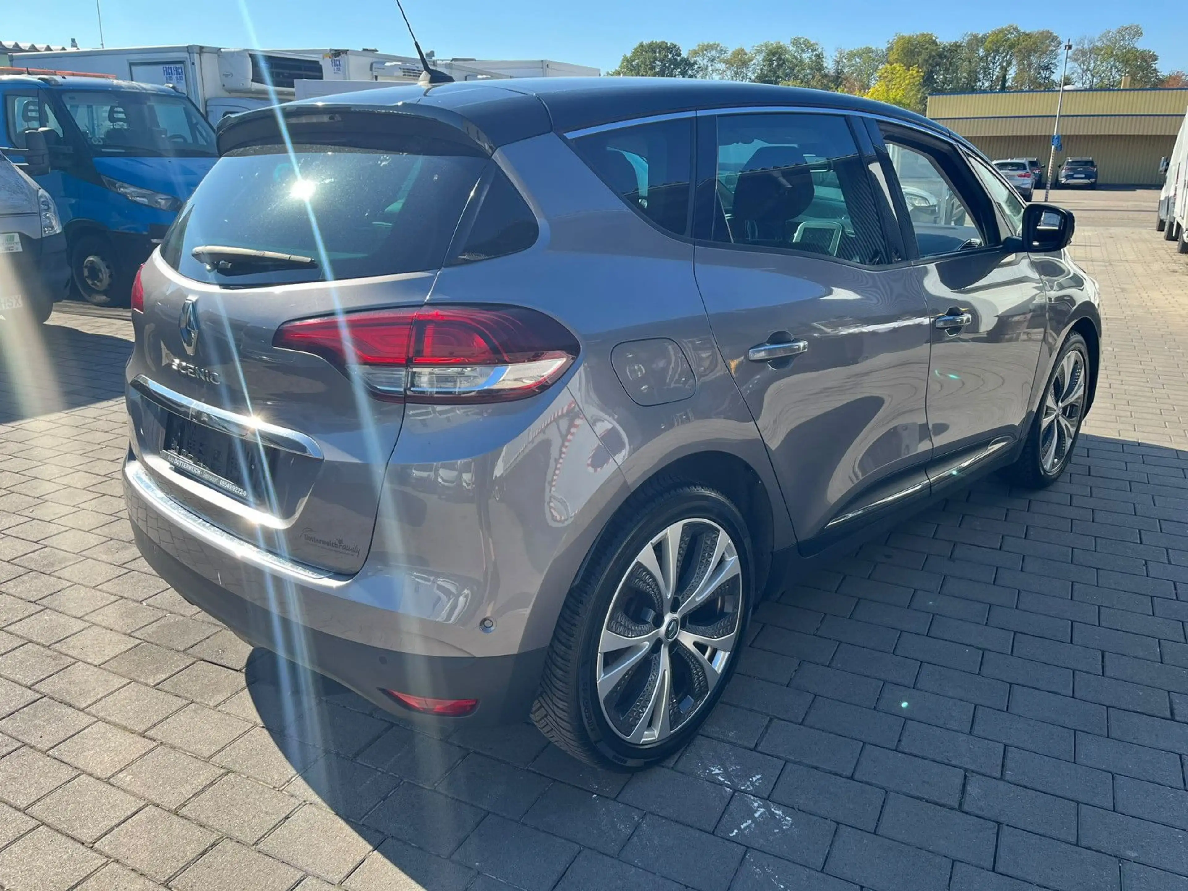 Renault Scenic IV Intens*20 Zoll*Rückfahrkamera*Tempomat — photo 3