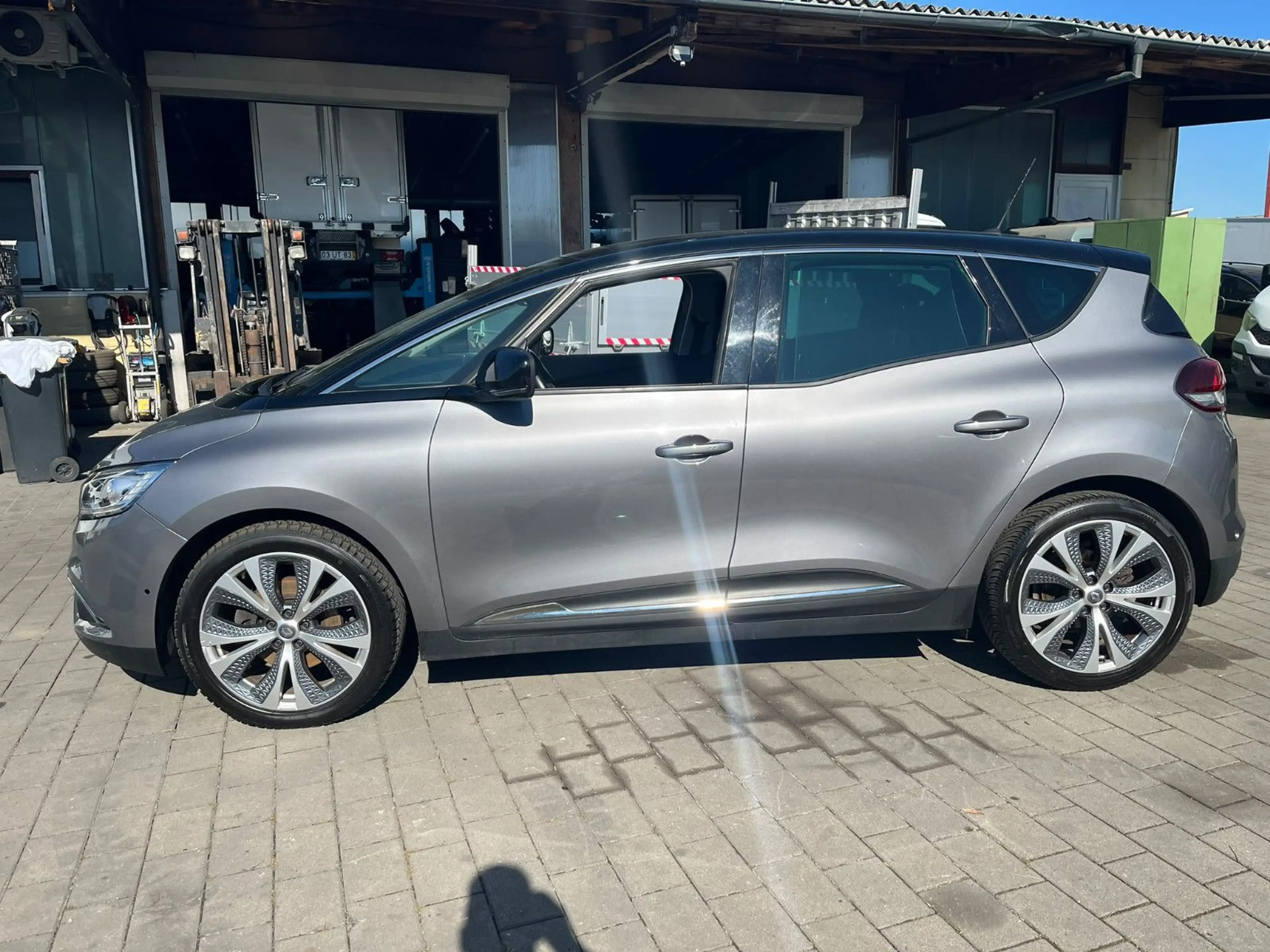 Renault Scenic IV Intens*20 Zoll*Rückfahrkamera*Tempomat — photo 7