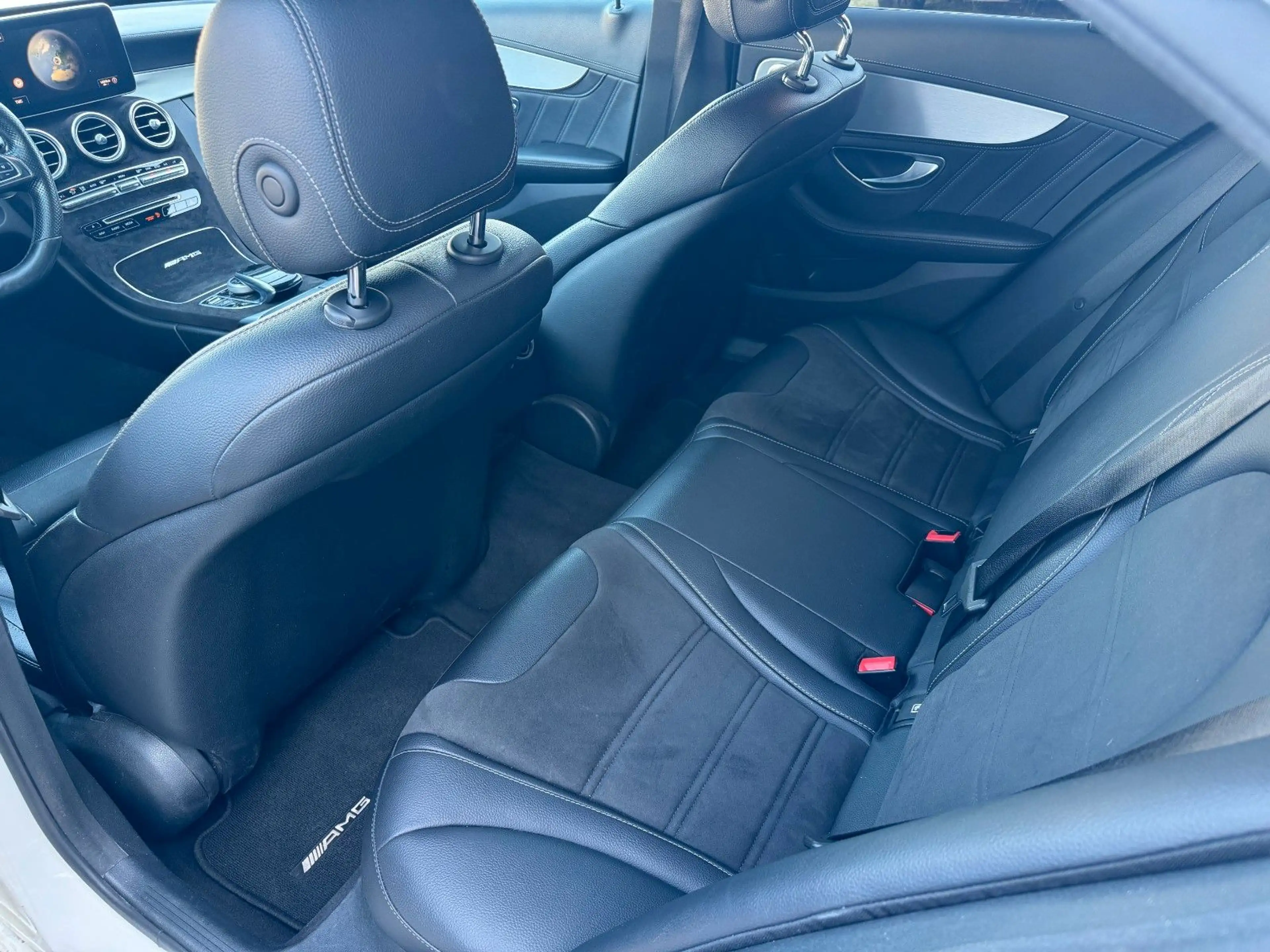 Mercedes-Benz C 63 AMG Mercedes-AMG C 63 — photo 13