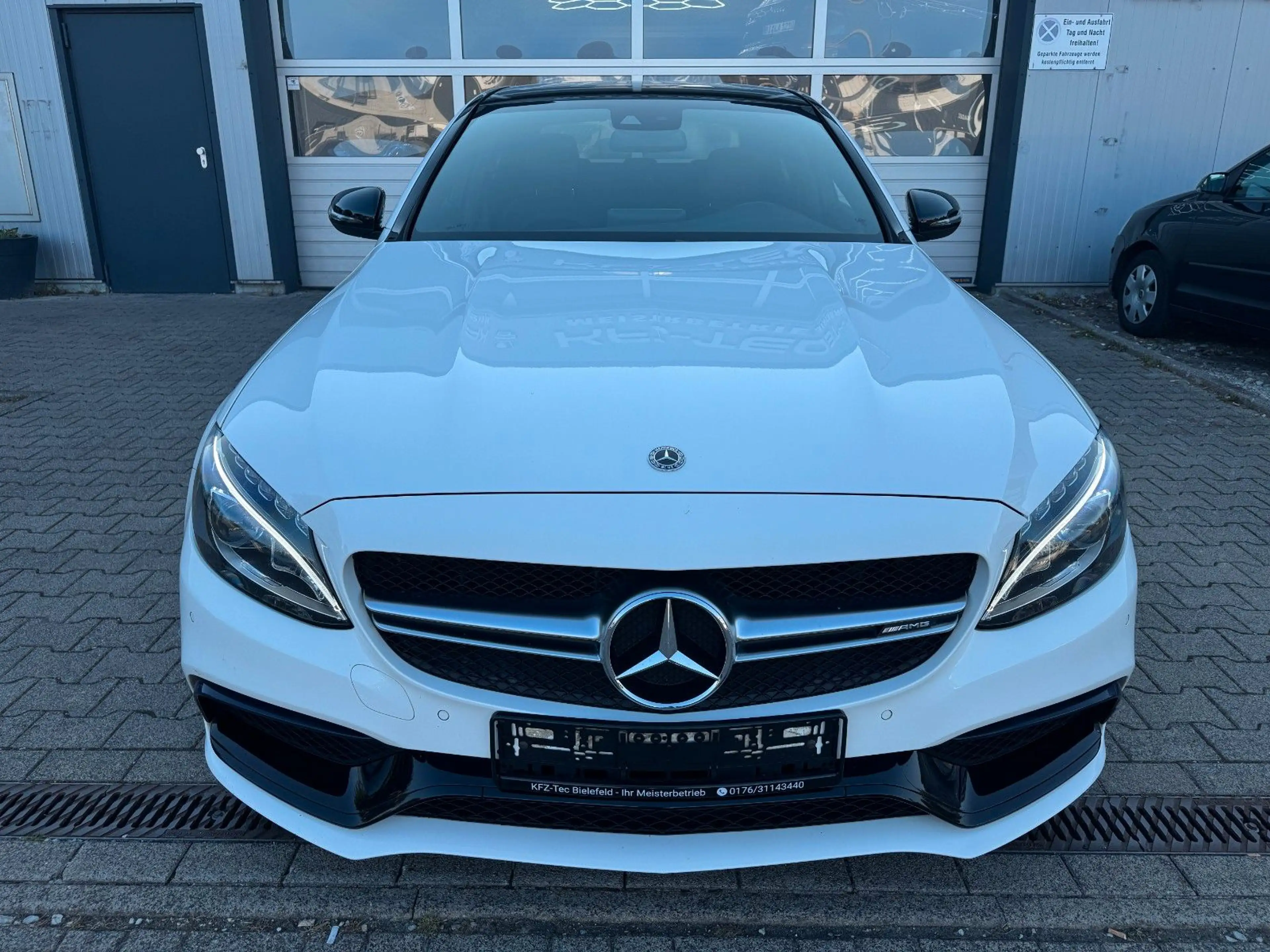 Mercedes-Benz C 63 AMG Mercedes-AMG C 63 — photo 5