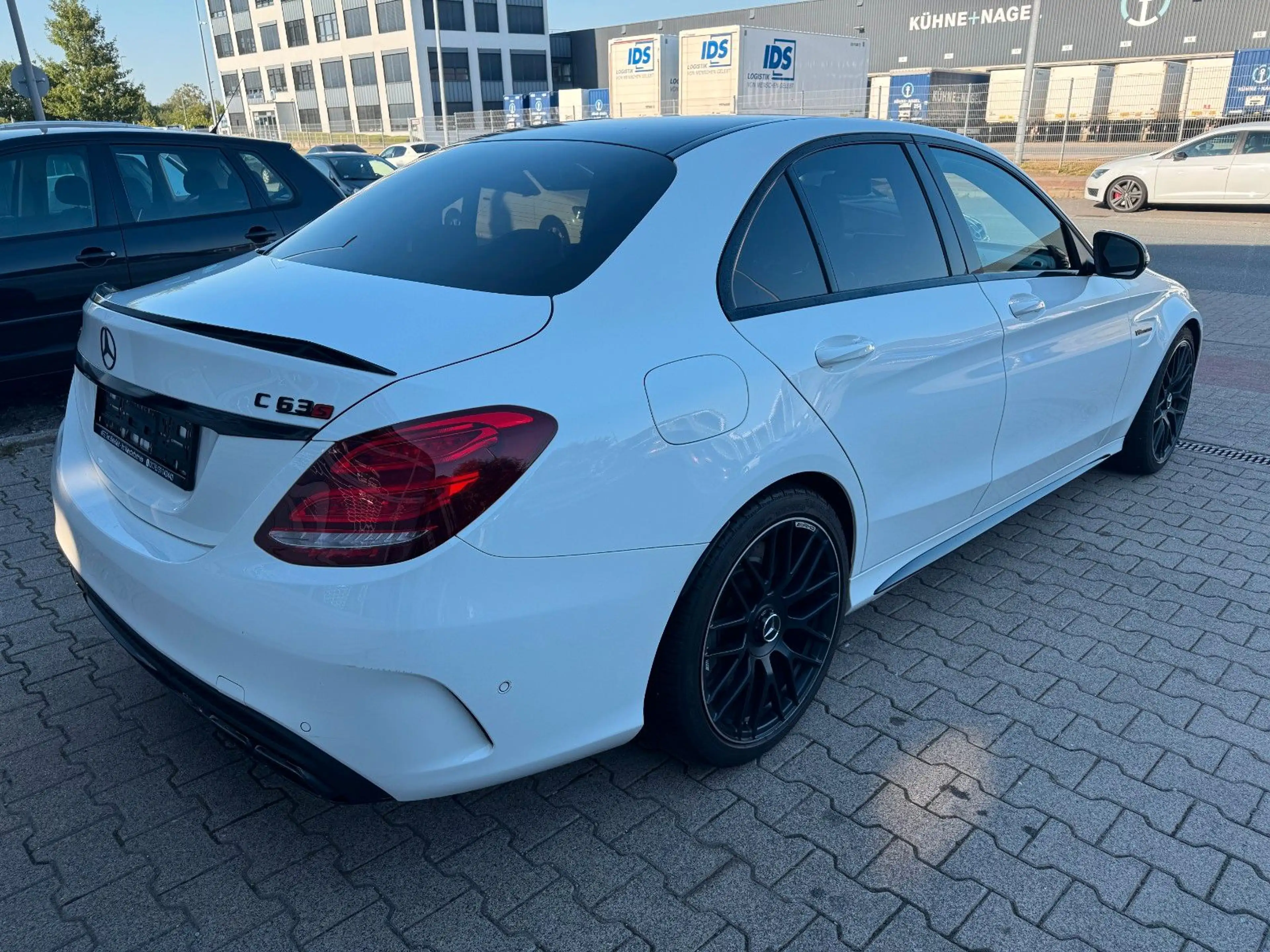 Mercedes-Benz C 63 AMG Mercedes-AMG C 63 — photo 3