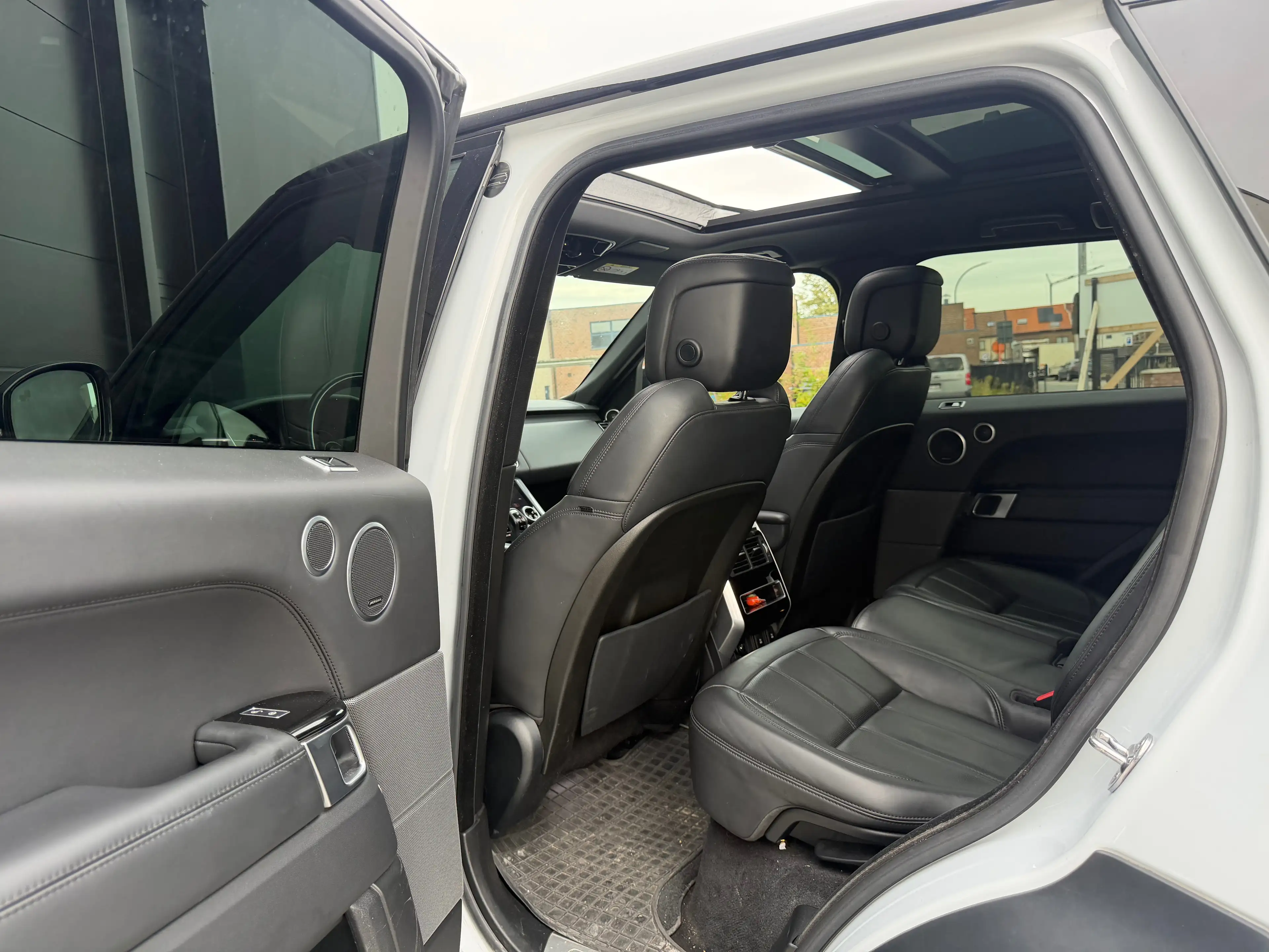Land Rover Range Rover Sport Range Rover Sport 3.0 P400 MHEV HSE — photo 11